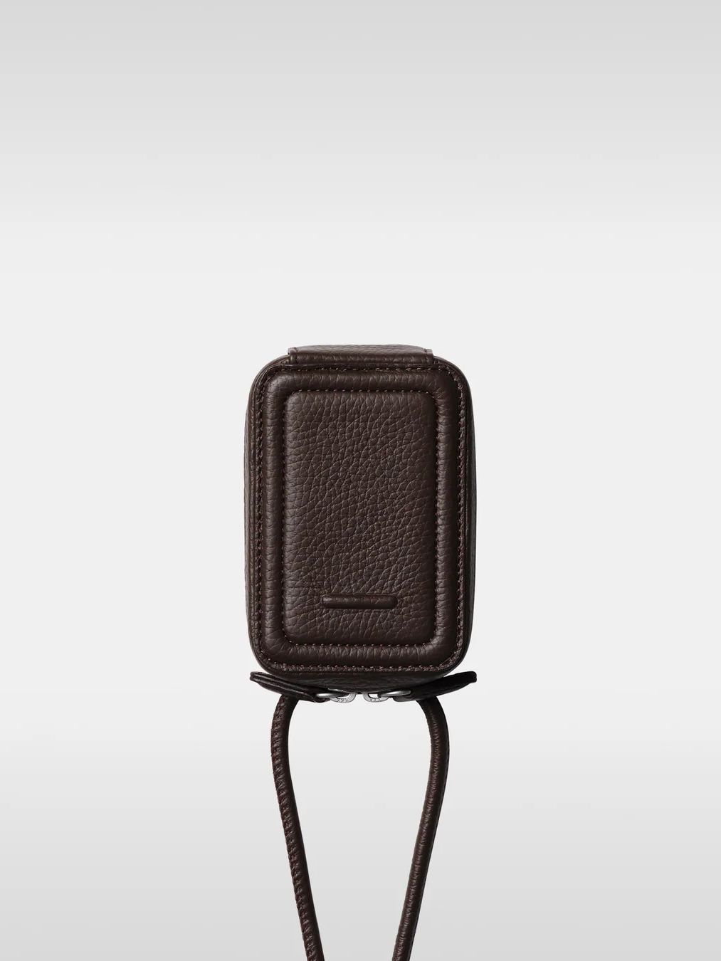 objcts.io / レザーストラップ付き iphone アクセサリー
