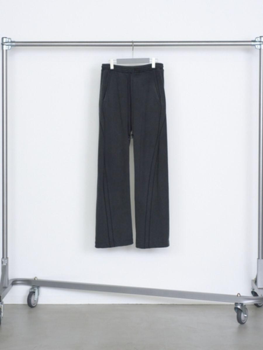 3D ツイステッド ラウンジ パンツ スウェットパンツ / 3D TWISTED LOUNGE PANTS / フェード ブラック