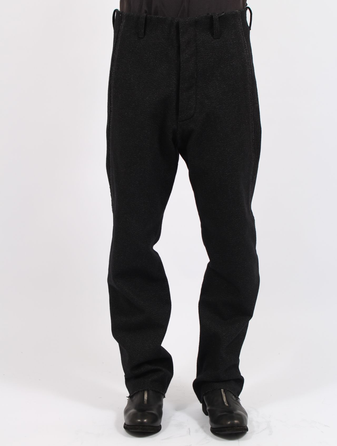 【25AW】 メンズ フィット トラウザーズ ウィズ 925 シルバー フック クローザー / MENS FITTED TROUSERS WITH 925 SILVER HOOK CLOSER / オフブラック