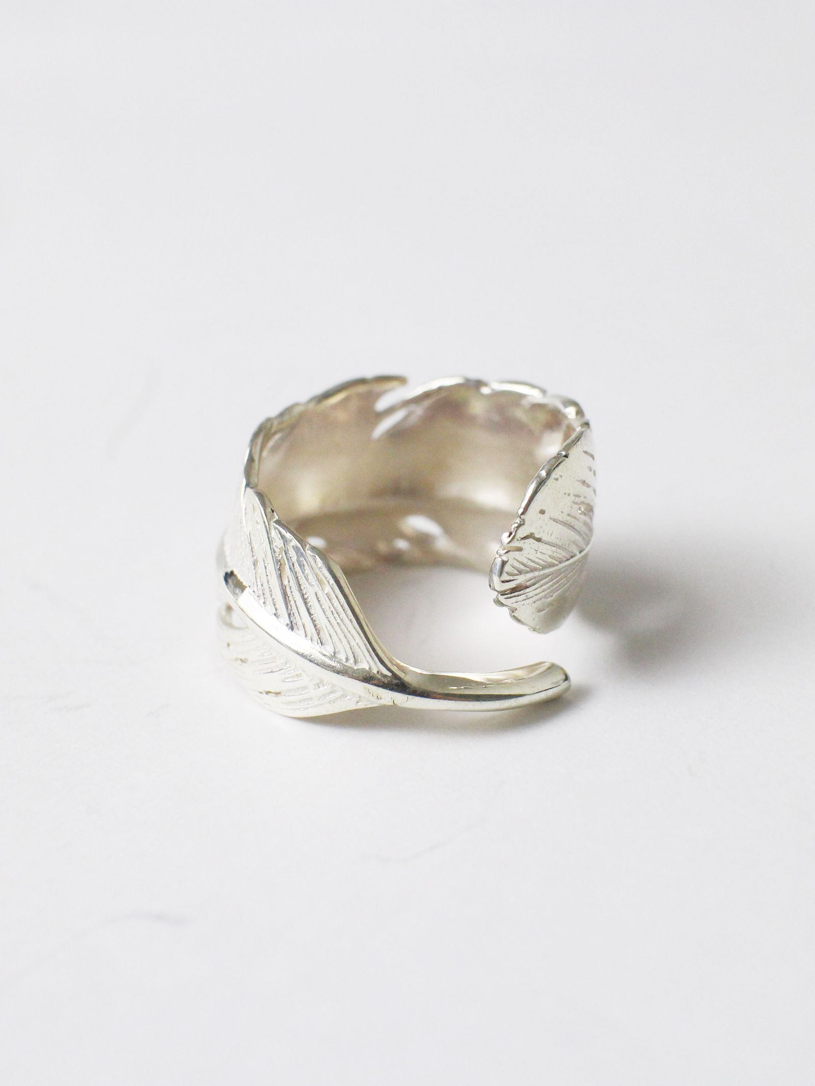 【取り寄せ】フェザー リング / FEATHER RING 2 WH / シルバー