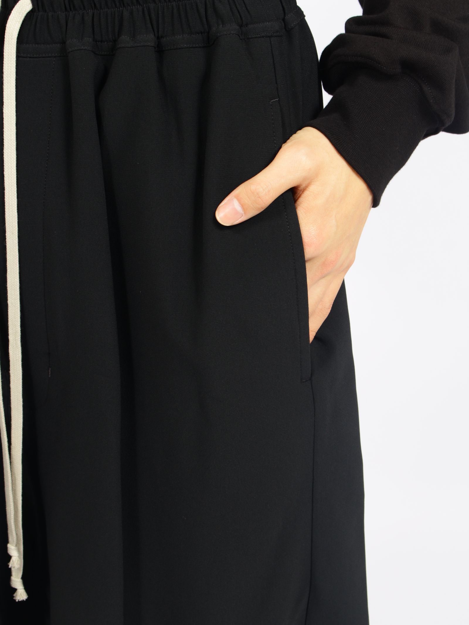 【26AW】フォーン ショーツ / FAUN SHORTS / ブラック