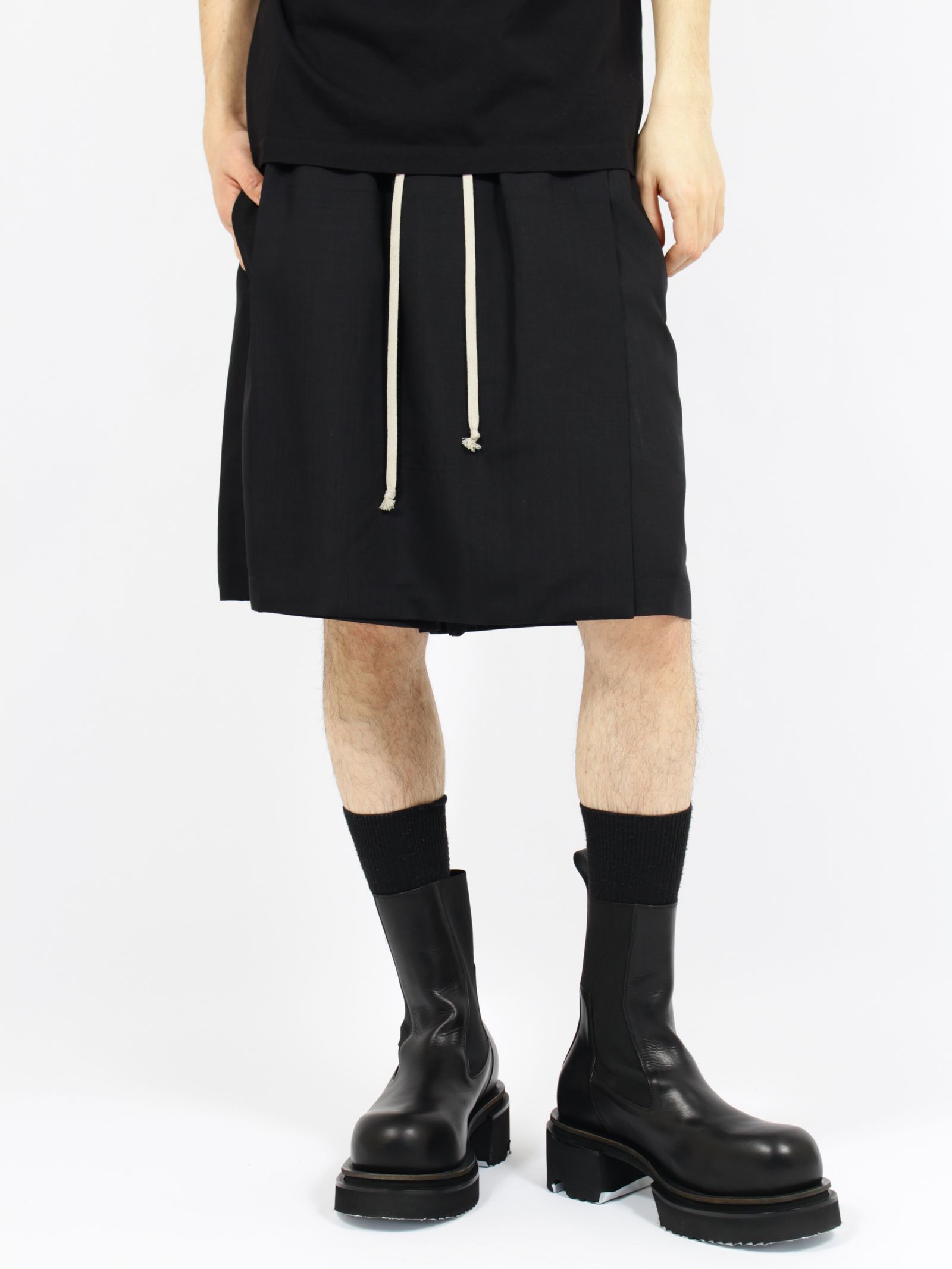 【26SS】キルト ショーツ / KILT SHORTS / ブラック