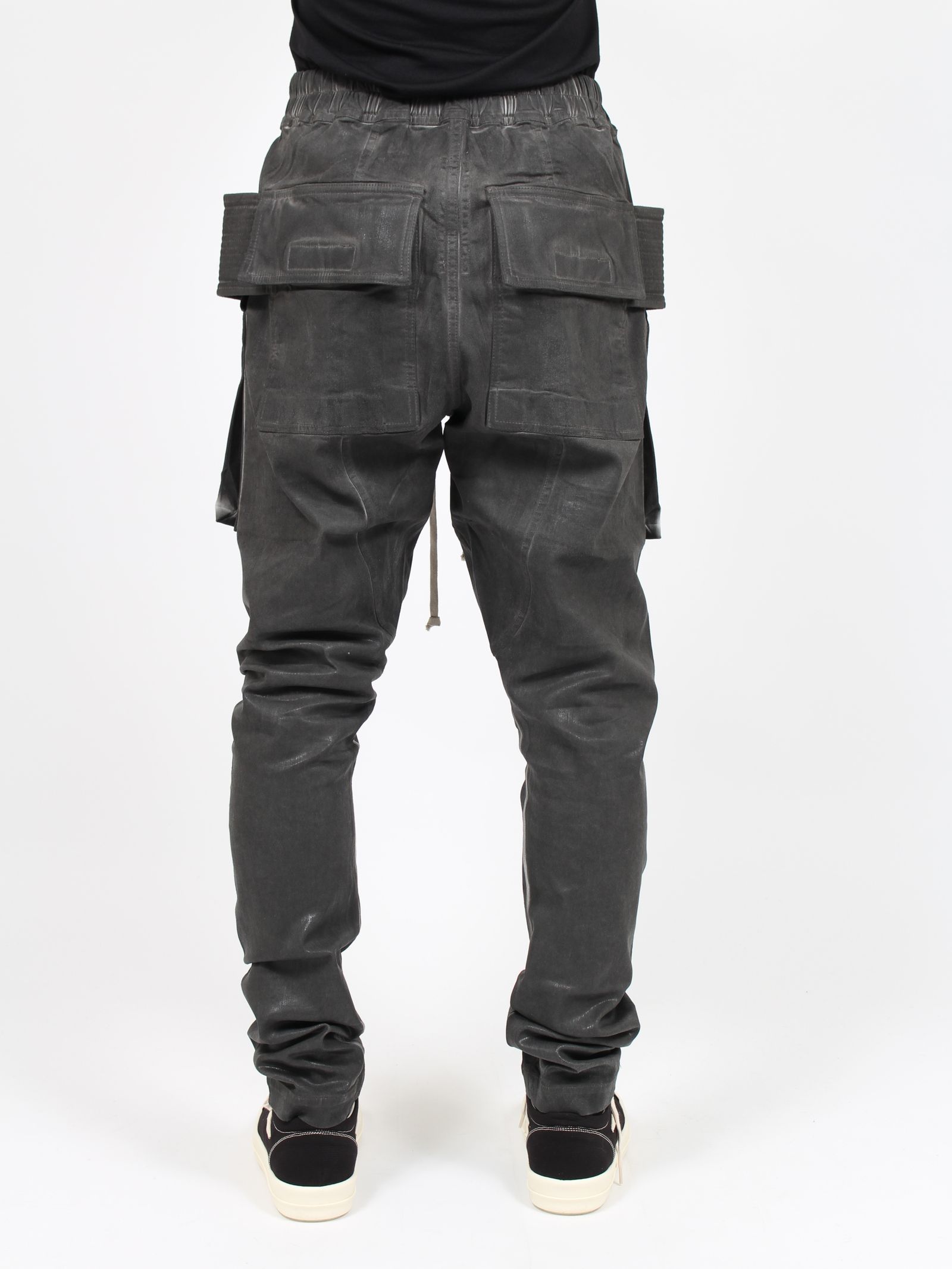 RICK OWENS DRKSHDW - 【24SS】クリーチ カーゴ ドローストリング ストレッチ デニムパンツ / CREATCH CARGO  DRAWSTRING / ダークダスト | STORY