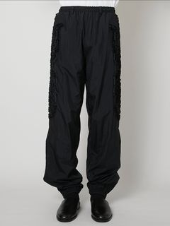 【27SS】エンブロイダード ウィンドブレーカー パンツ 刺繍 セミワイドパンツ / EMBROIDERED WINDBREAKER PANTS / ブラック