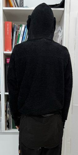 【26AW】イヤーフラップフーディー パーカー SAN SAN X JIAN YE EAR FLAP HOODIE / ブラック