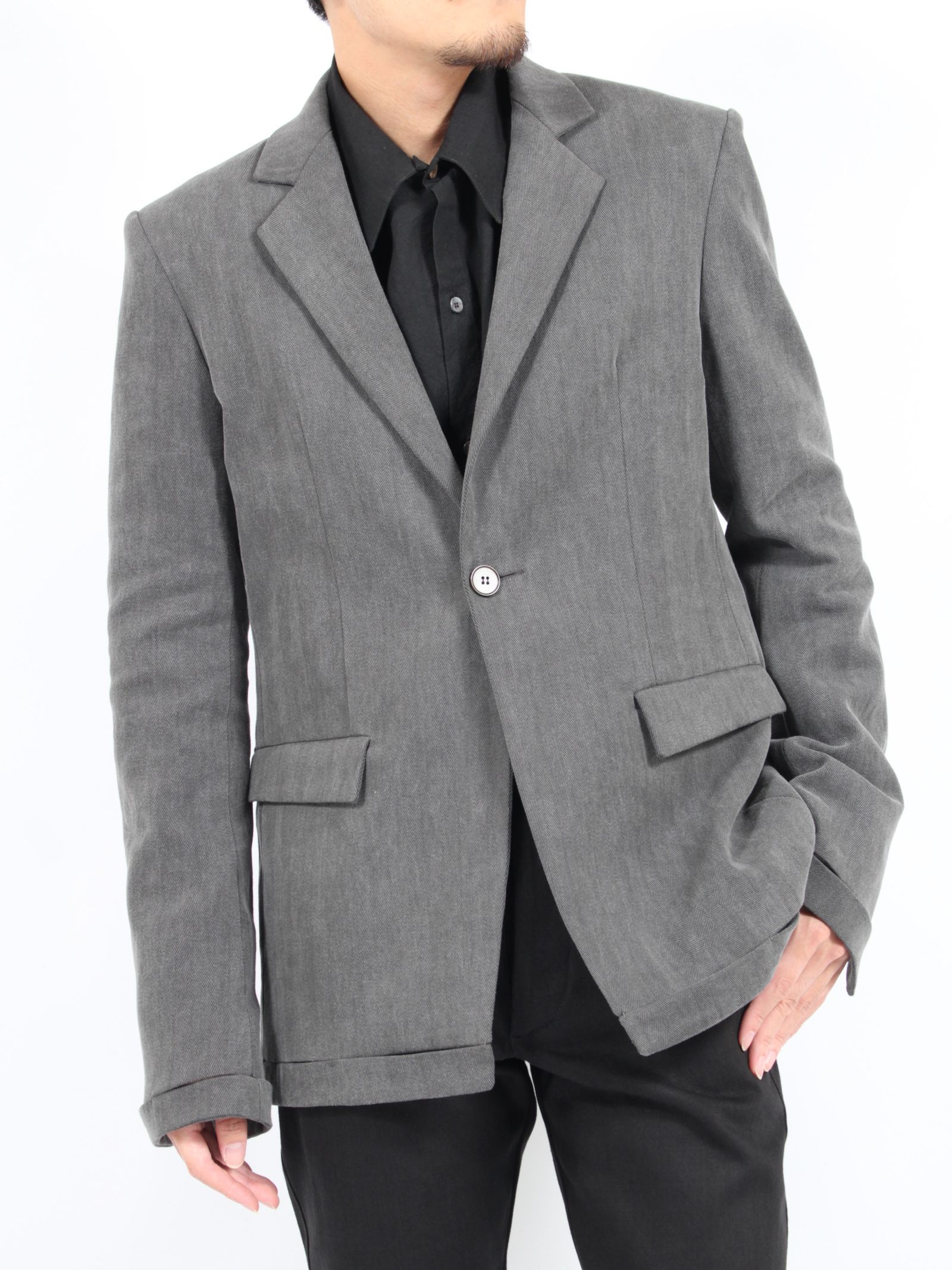 【24AW】モデュラー ヘムジャケット / MODULAR HEM JACKET / オフブラック
