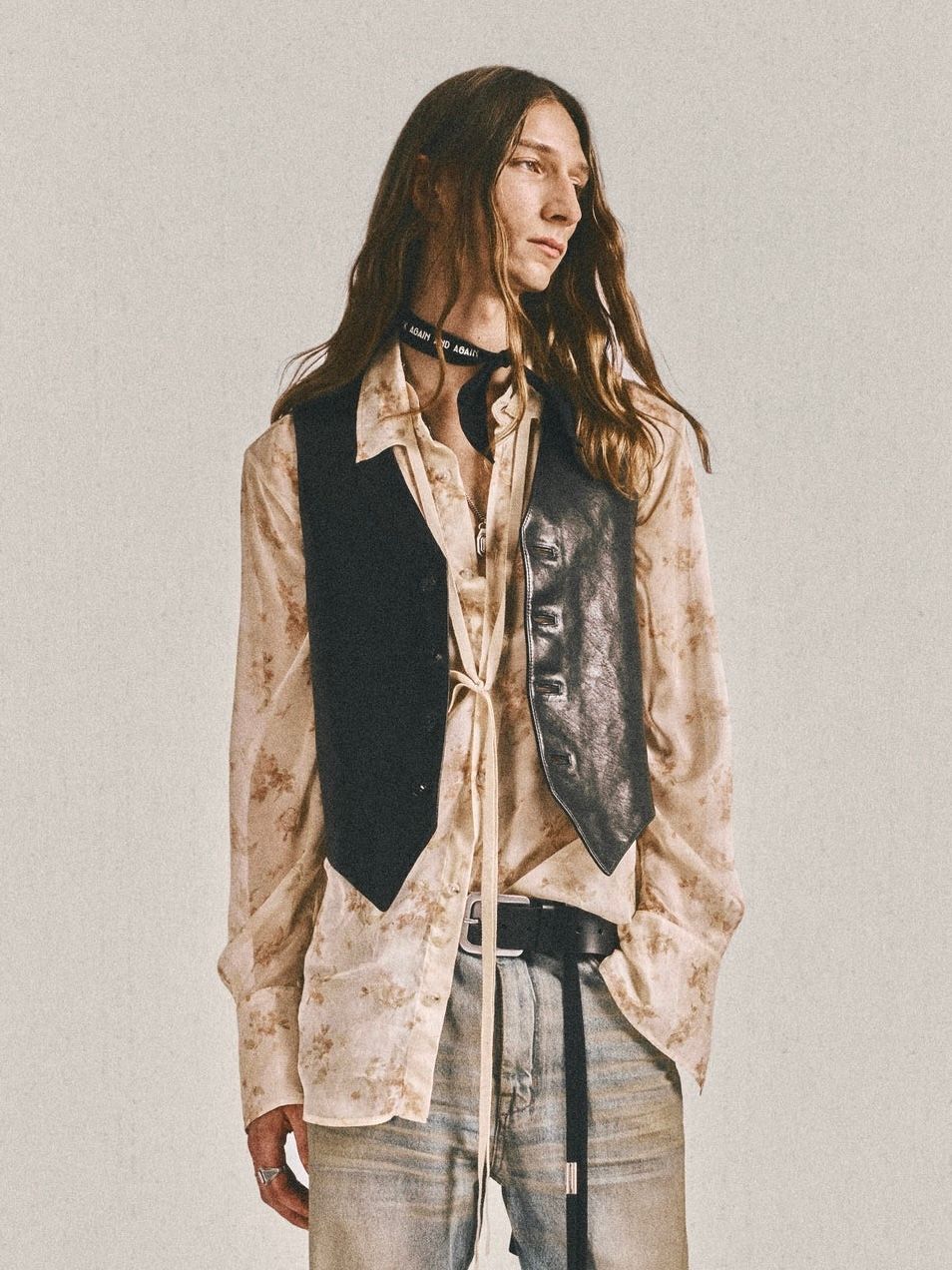 【27SS】ヘルゲ クラシック シャツ ディタッチト カラー / HELGE CLASSIC SHIRT WITH DETACHED COLLAR / アーモンド