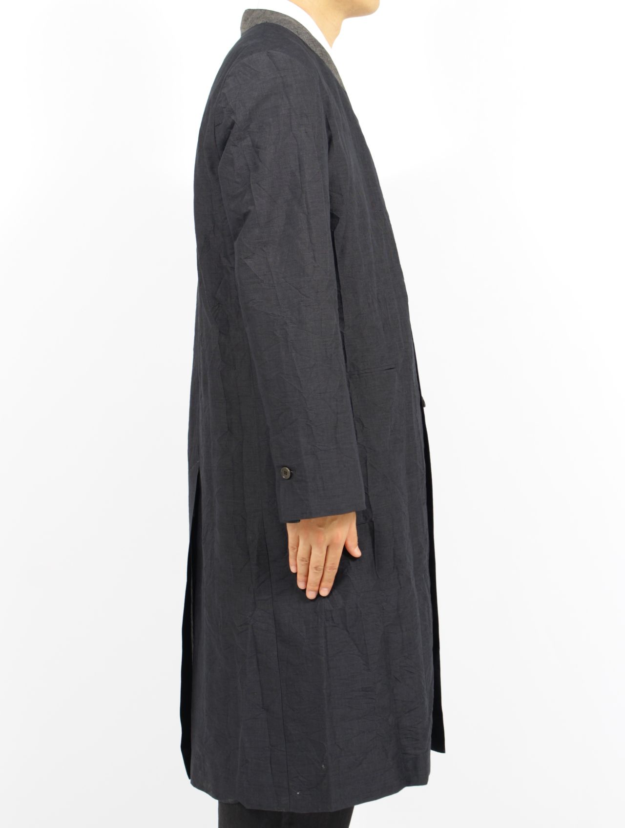 【25SS】オーバーサイズ スカーフ付き ノーカラー ロングジャケット / OVERSIZE DETACHBLE AVIATOR HAT SCARF LONG JACKET / オフブラック