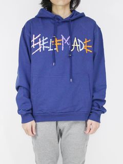 刺繍ロゴ フーディー / BLUE NAVY HOODIE WITH MULTICOLOR LOGO / ブルーネイビー × マルチ