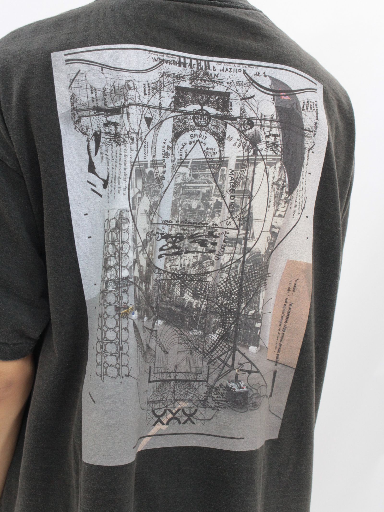 【24AW】ウォッシュ加工 グラフィック Tシャツ / WASHED GRAPHIC T-SHIRT / ブラック