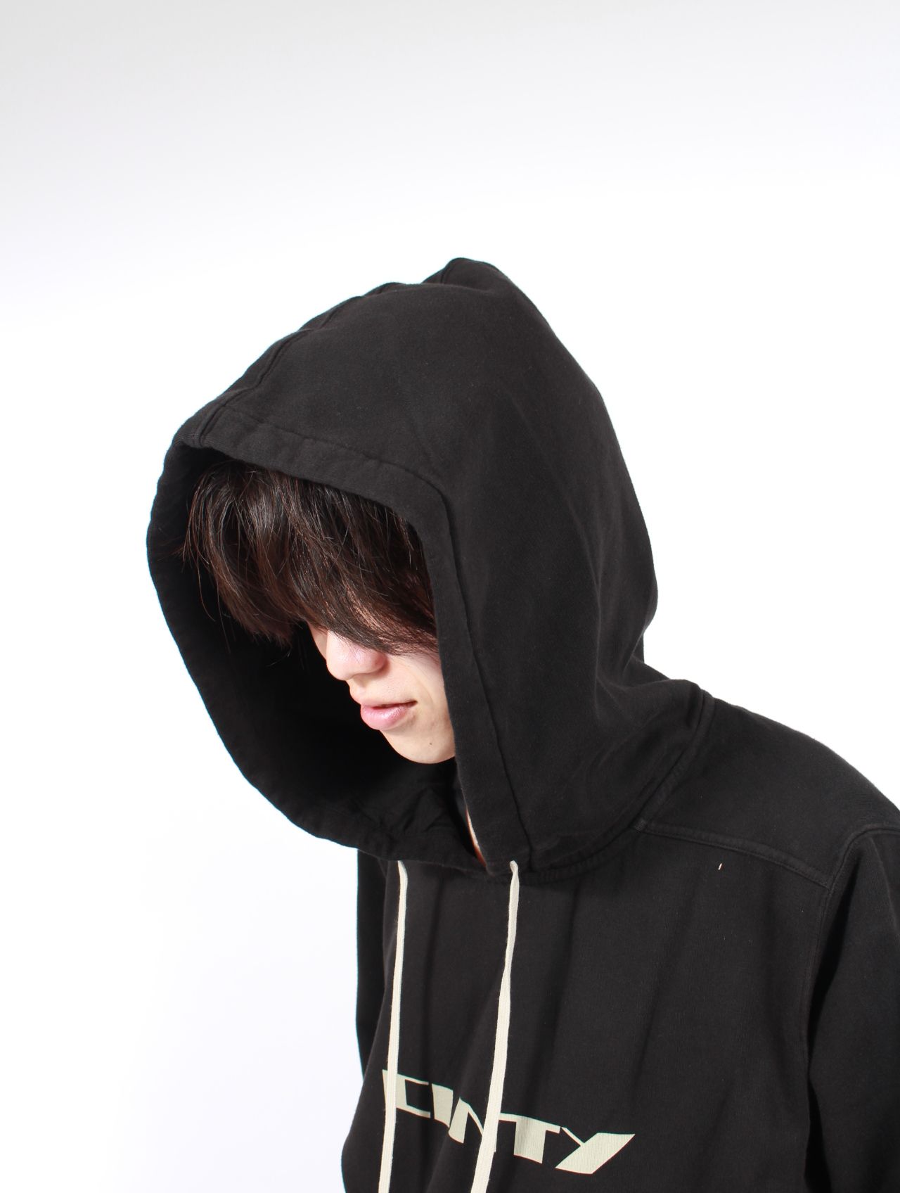 【25AW】オーバーサイズド フーディー パーカー / OVERSIZED HOODIE / ブラック × パール