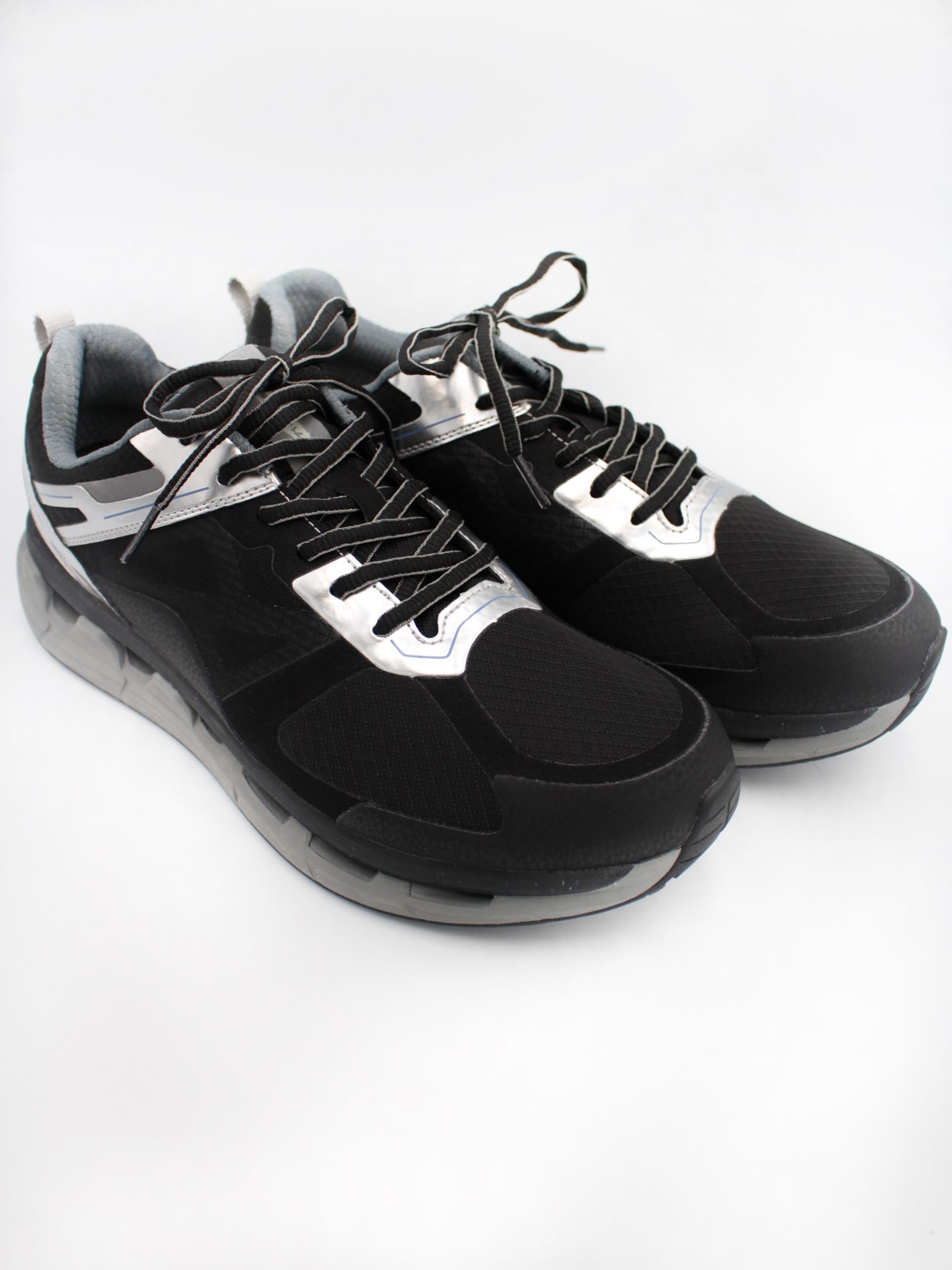 71 MICHAEL - 【24AW】MOISTHROUGH コラボレーション スニーカー