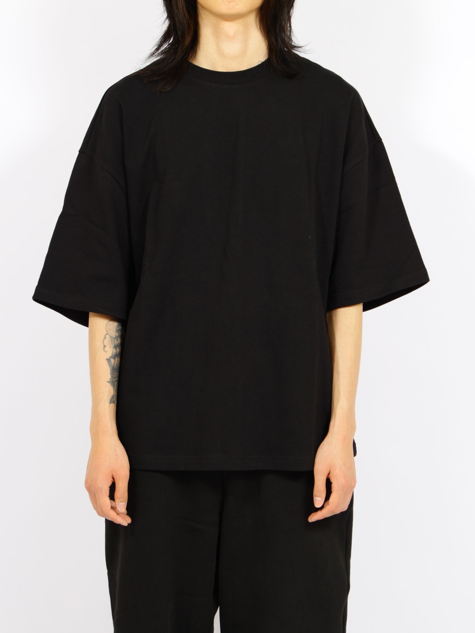 ヘビー ボクシー ティー / HEAVY BOXY TEE / BLACK(ブラック)