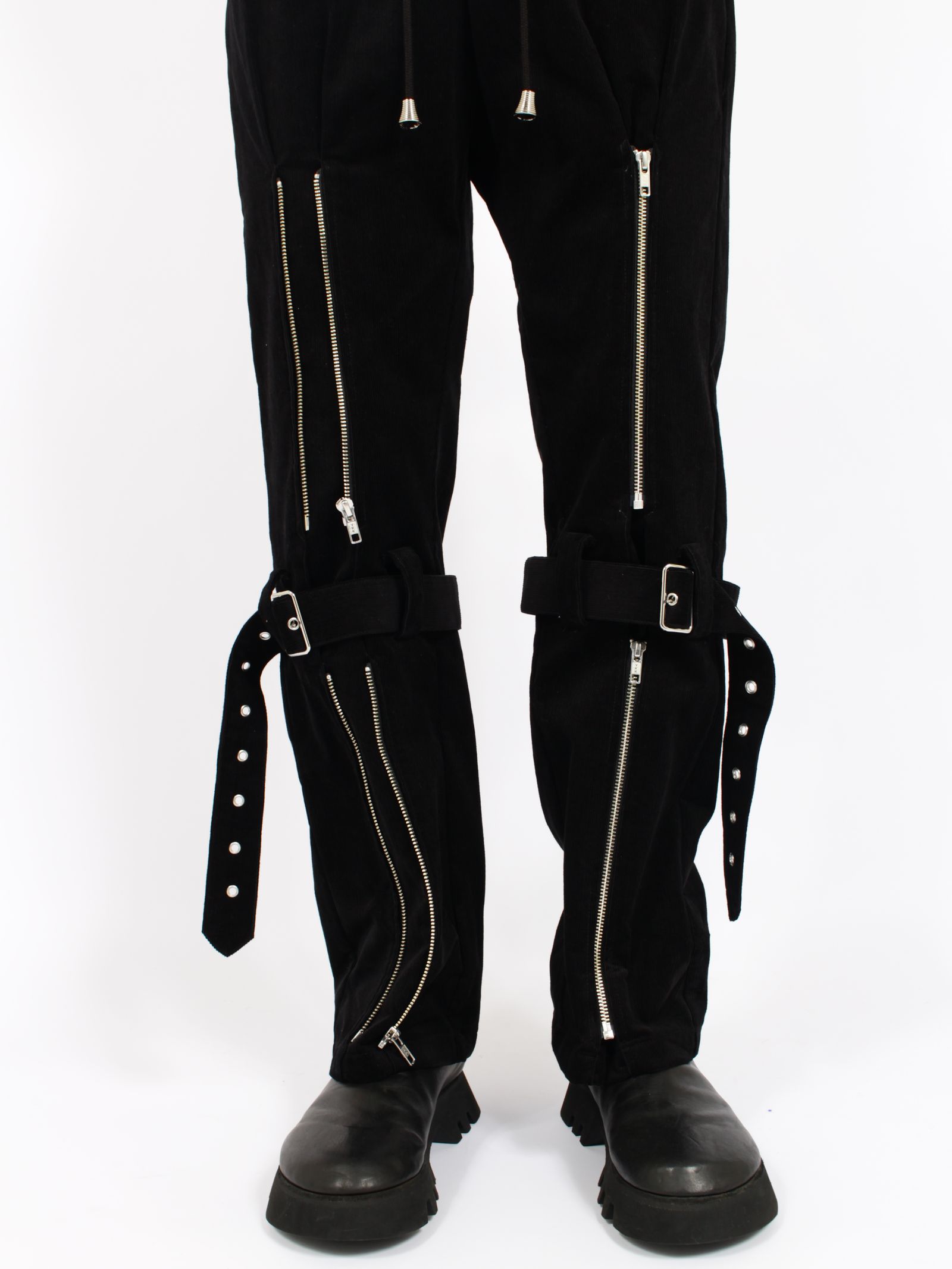 【26AW】コットン コーデュロイ ボンデージ イージー トラウザーズ パンツ / COTTON CORDUROY BONDAGE EASY TROUSERS / ブラック