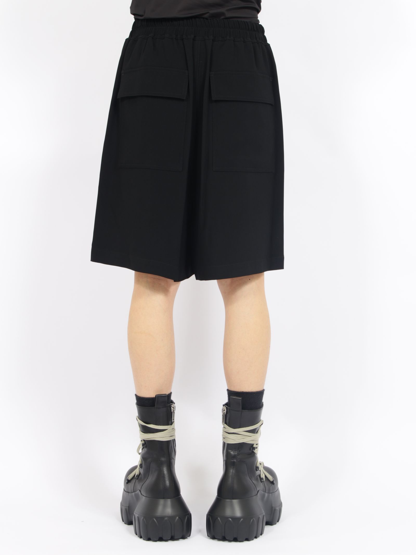 【26AW】フォーン ショーツ / FAUN SHORTS / ブラック