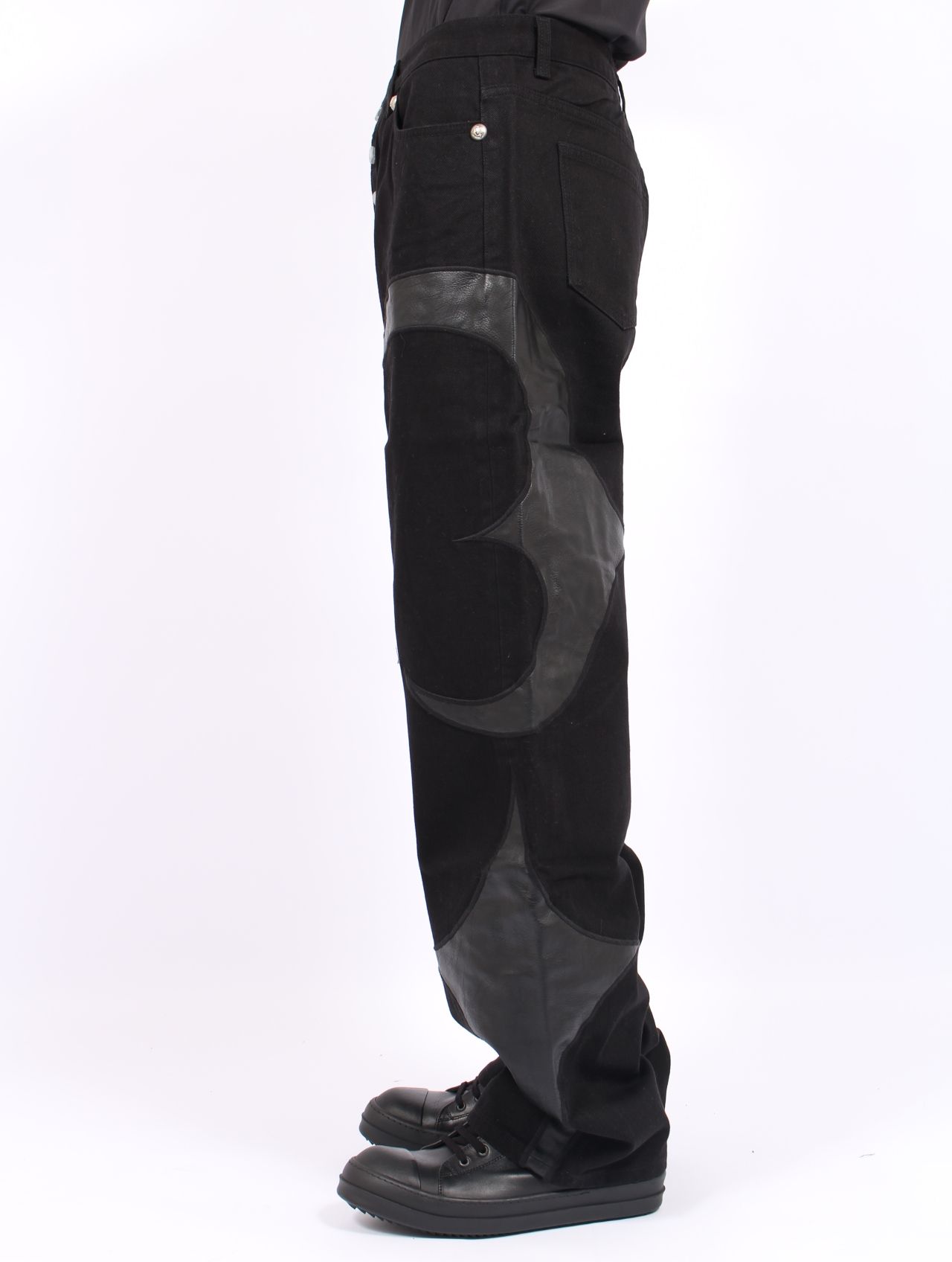 【25AW】TC レザー ウォッシング デニム パンツ / TC WASHING DENIM PANTS / オールブラック