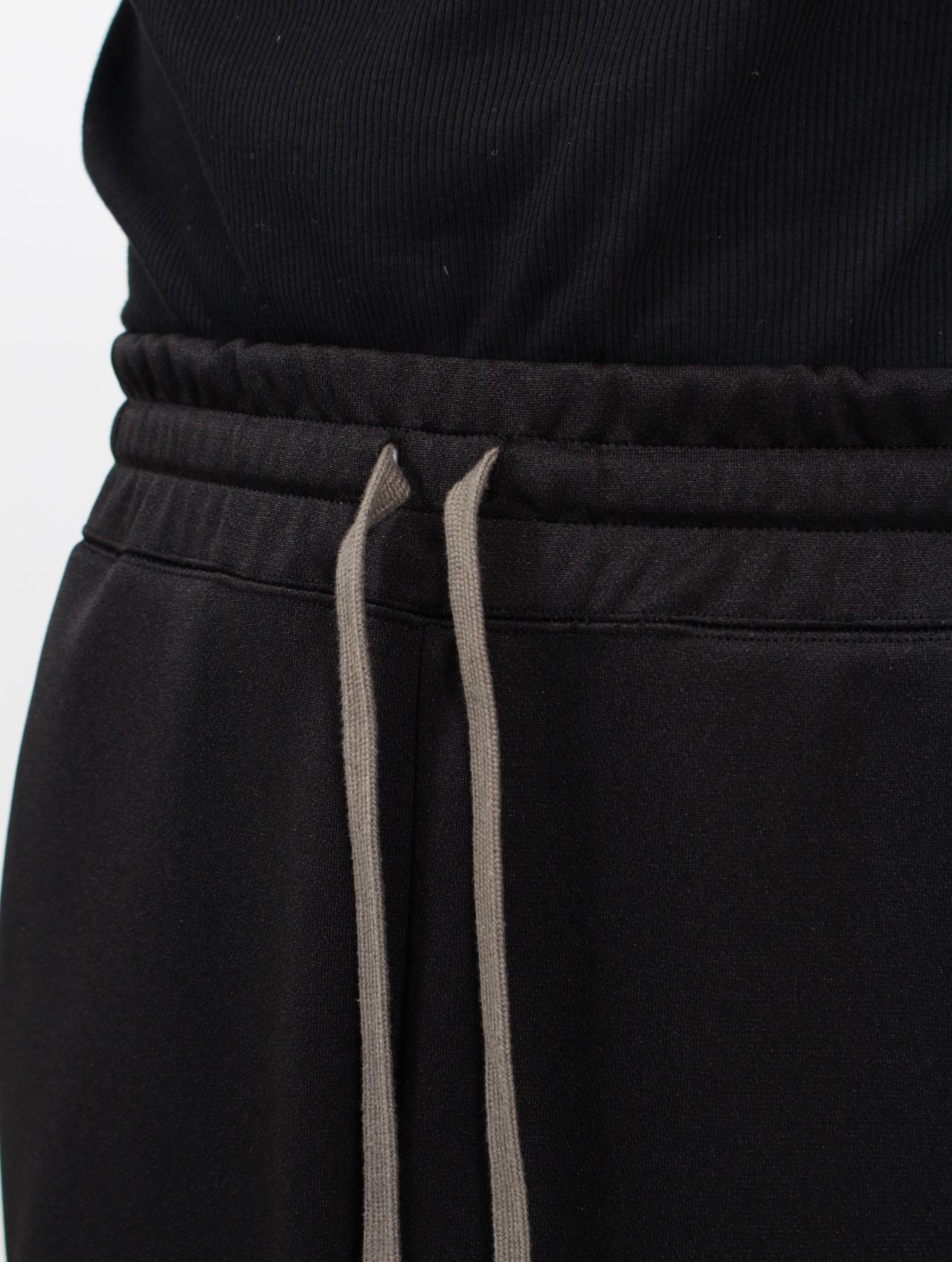 【25SS】テック ジャージー コンバット ショーツ / TECH JERSEY COMBAT SHORTS-4HOLE / ブラック