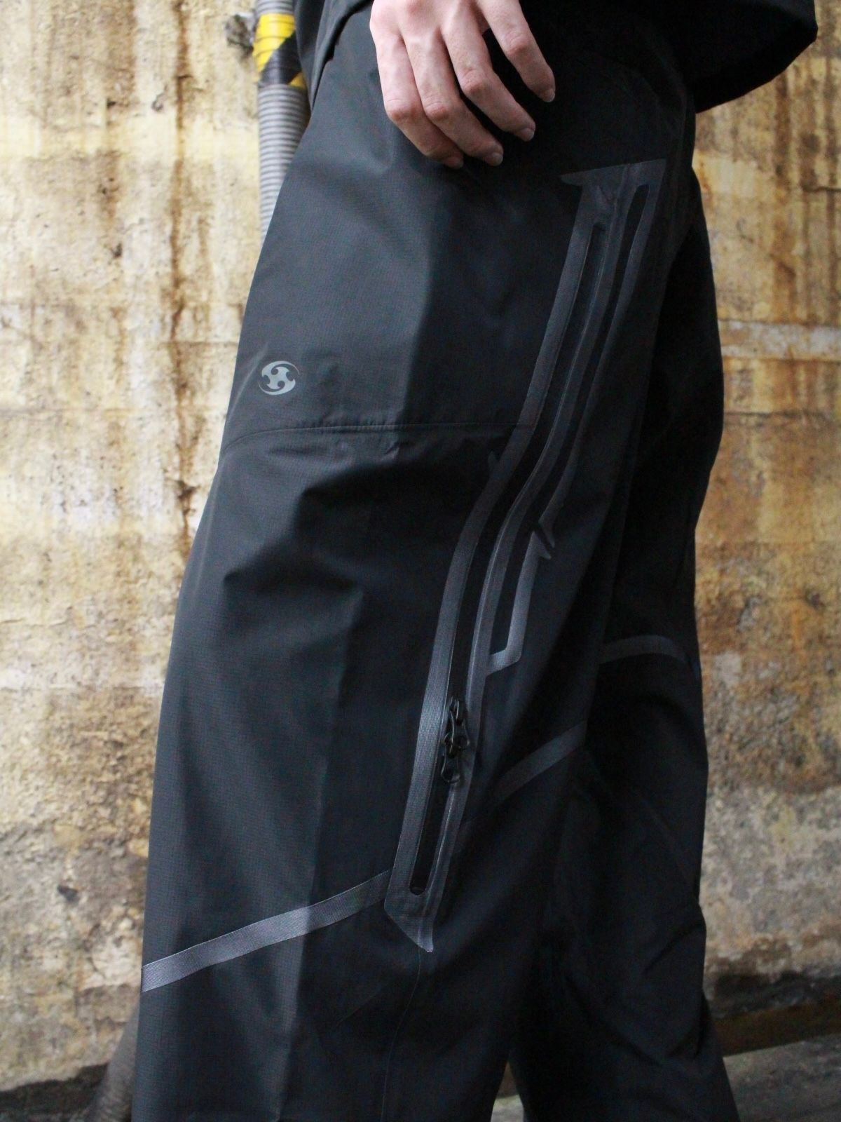 【25AW】SAN SAN GEARを用いたテックスタイル