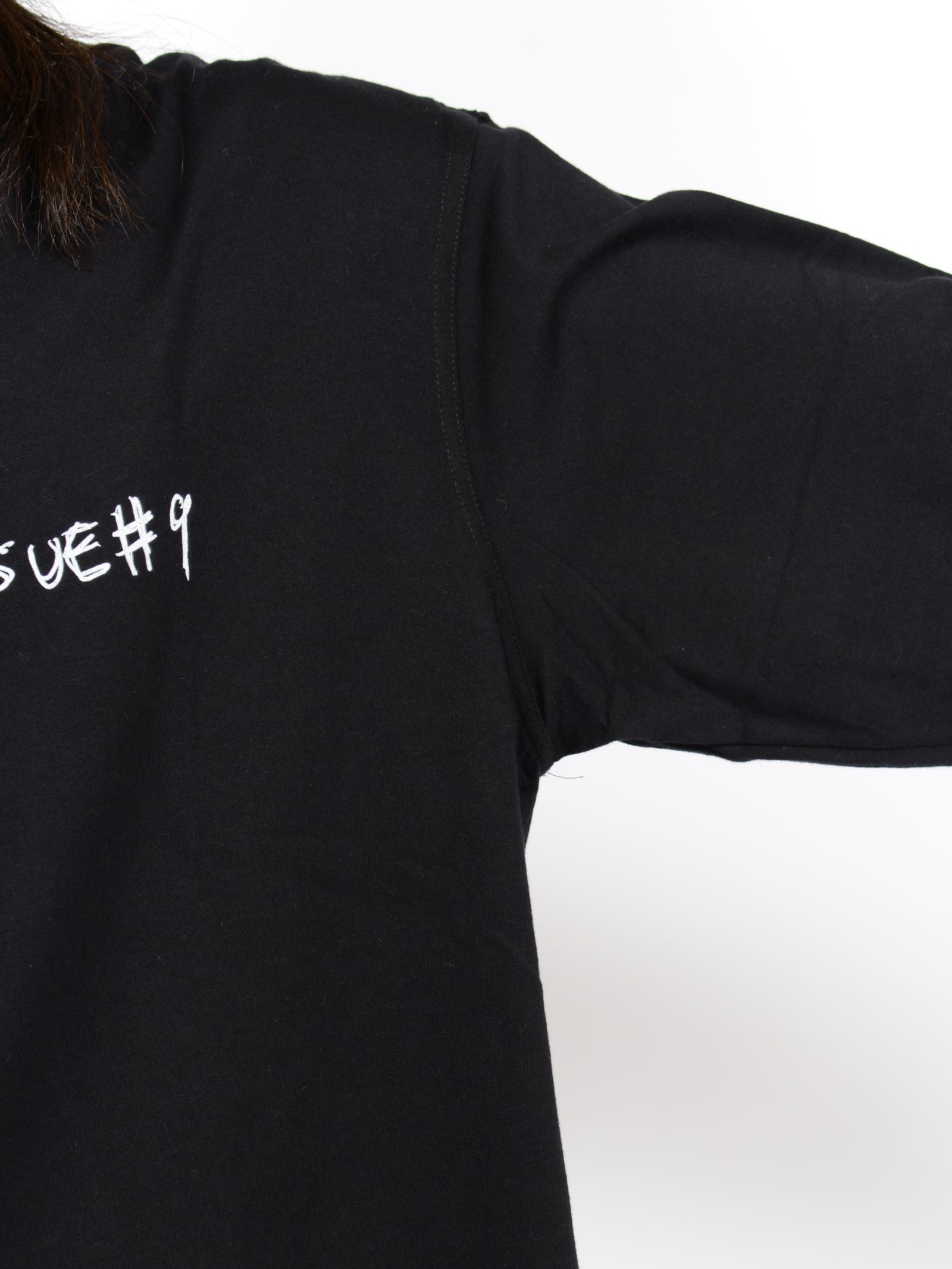 【26AW】シーズン テーマ ロングスリーブ Tシャツ / ISSUE#9(L/S TEE) / ブラック