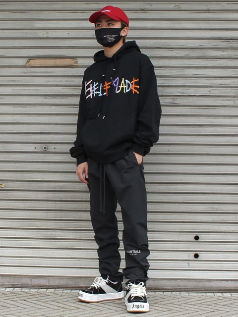 新作"SELF MADE BY GIANFRANCO VILLEGAS"を使ったミックスストリートコーデ