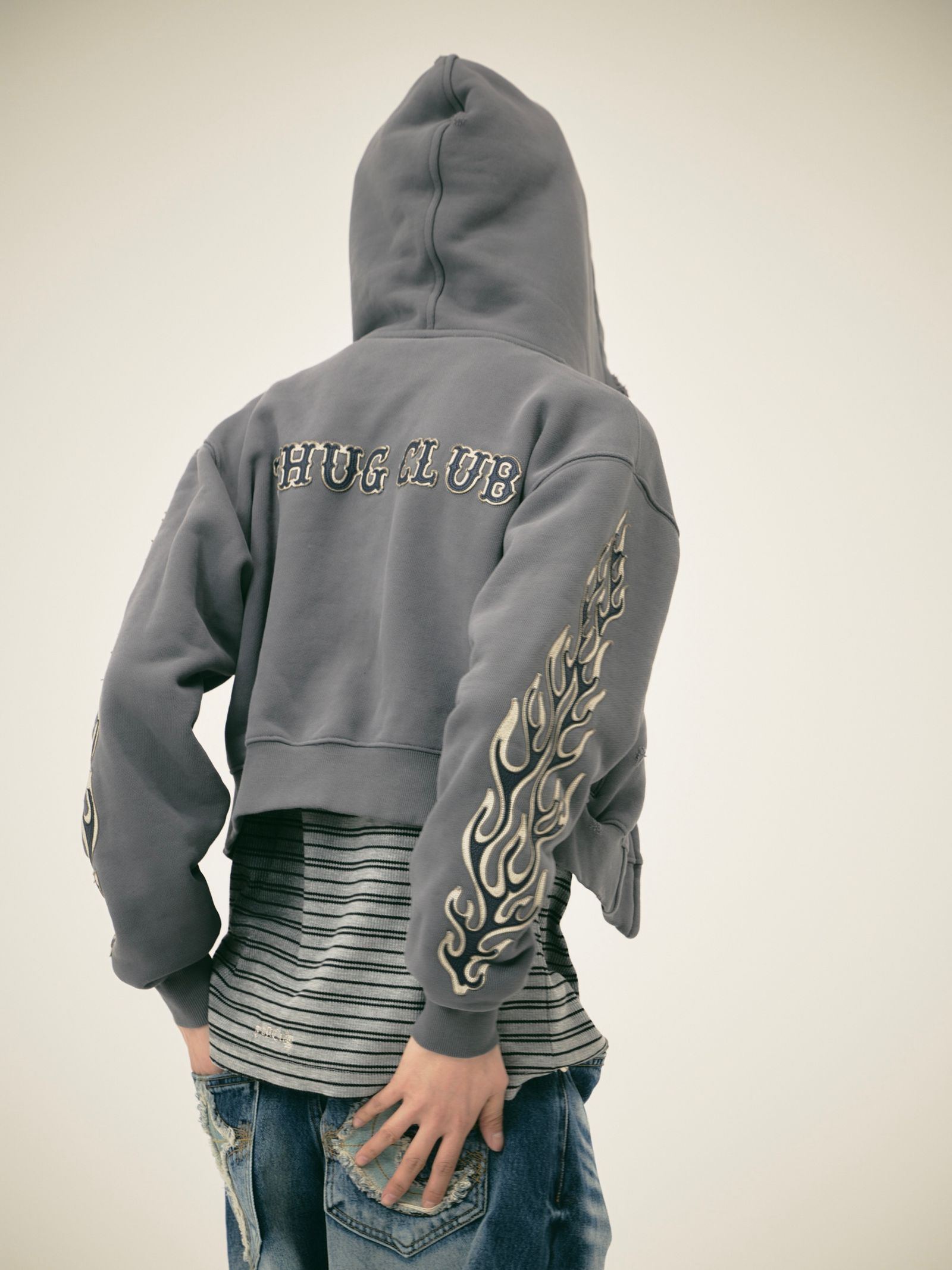 【25AW】 レザー フレーム クロップド ジップアップ パーカー / LEATHER FLAME CROPPED HOODED ZIP-UP / グレー