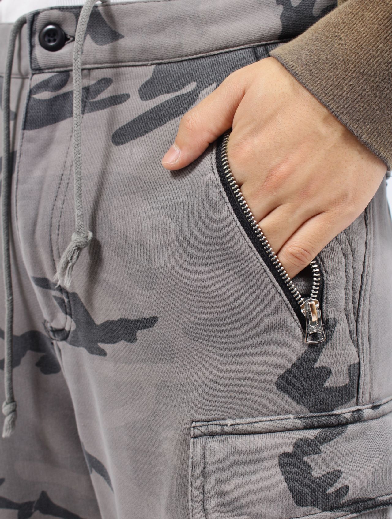 【25SS】カモ ラージ フィット スウェット トラウザー パンツ / CAMO LARGE FIT TROUSER / グリーンカモ