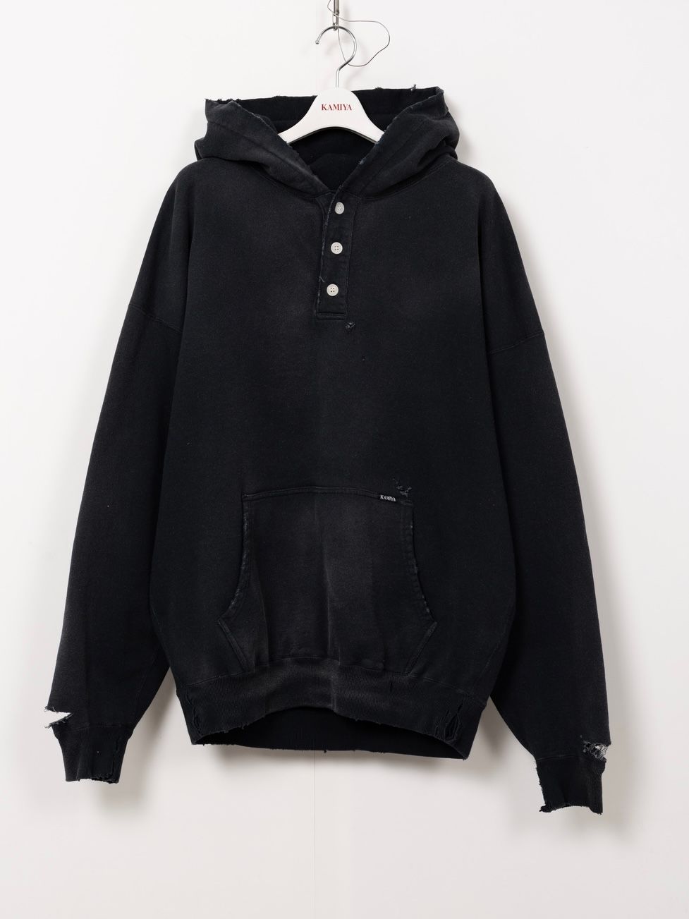 【25AW】ディストレスド ヘンリーネック パーカー / DISTRESSED HENRY NECK HOODIE / ブラック