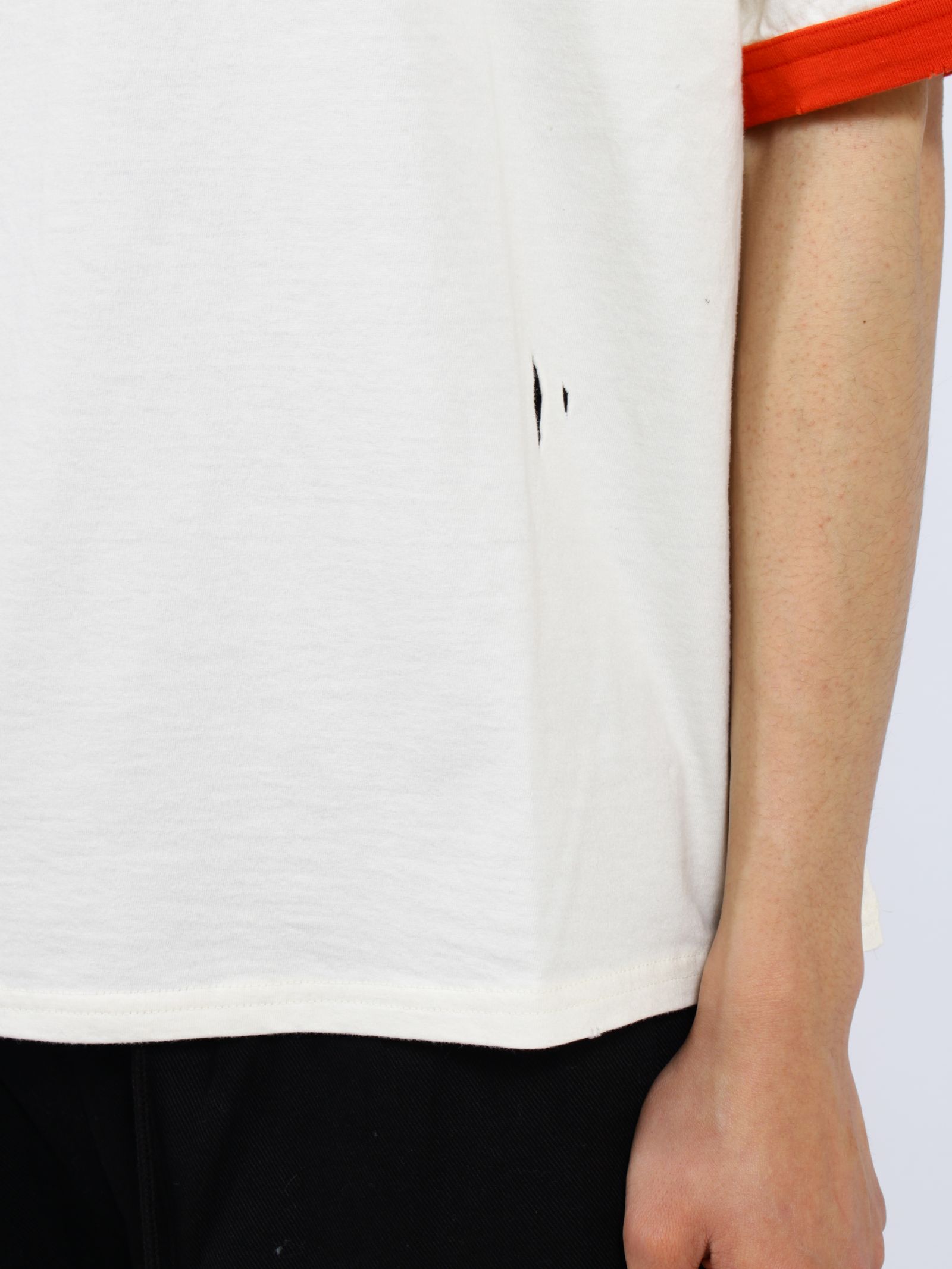 【26SS】ディストレスド トリム Tシャツ 'ASIANBLOOD / DISTRESSED TRIM T SHIRT 'ASIANBLOOD / ホワイト