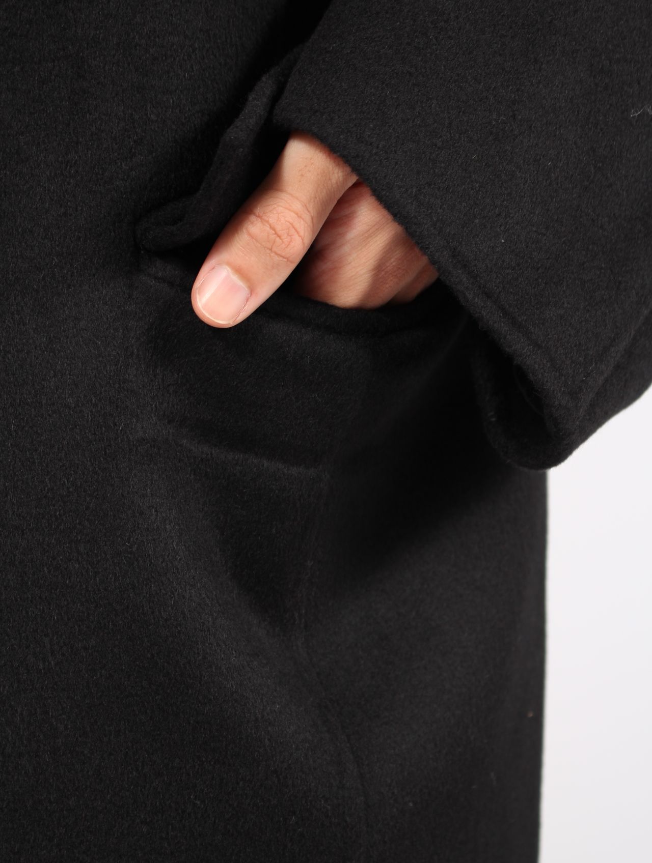 【25AW】 テツ コート / TETSU COAT / シュンガイト(ブラック)