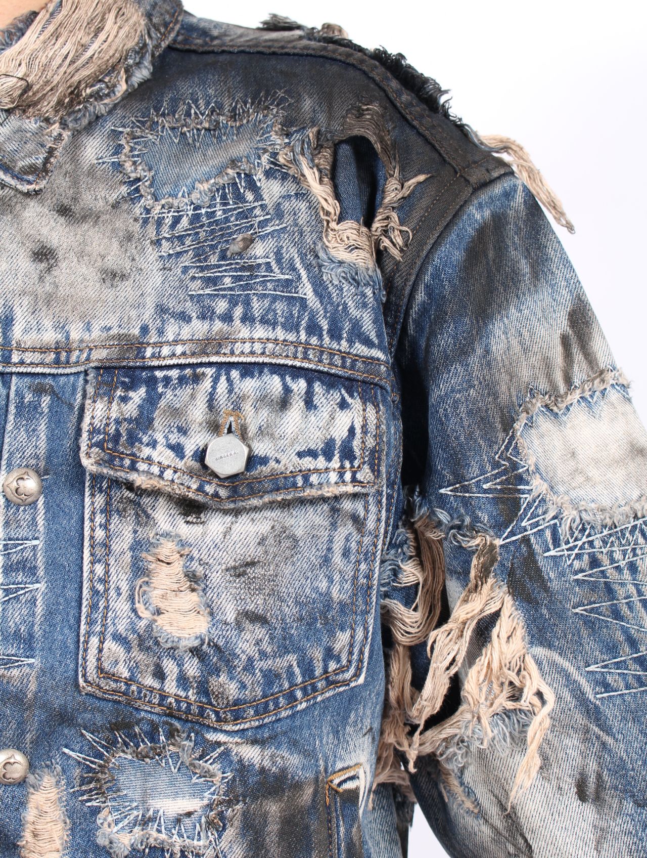 【25AW】ハードウォッシュド ダメージ デニム ジャケット / HARD-WASHED DAMAGED DENIM JACKET / ブルー