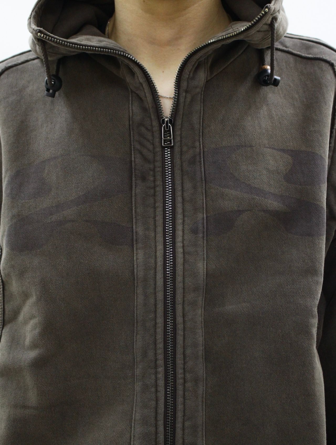 【25AW】25 フーディー パーカー / 25 HOODIE / ブラウン