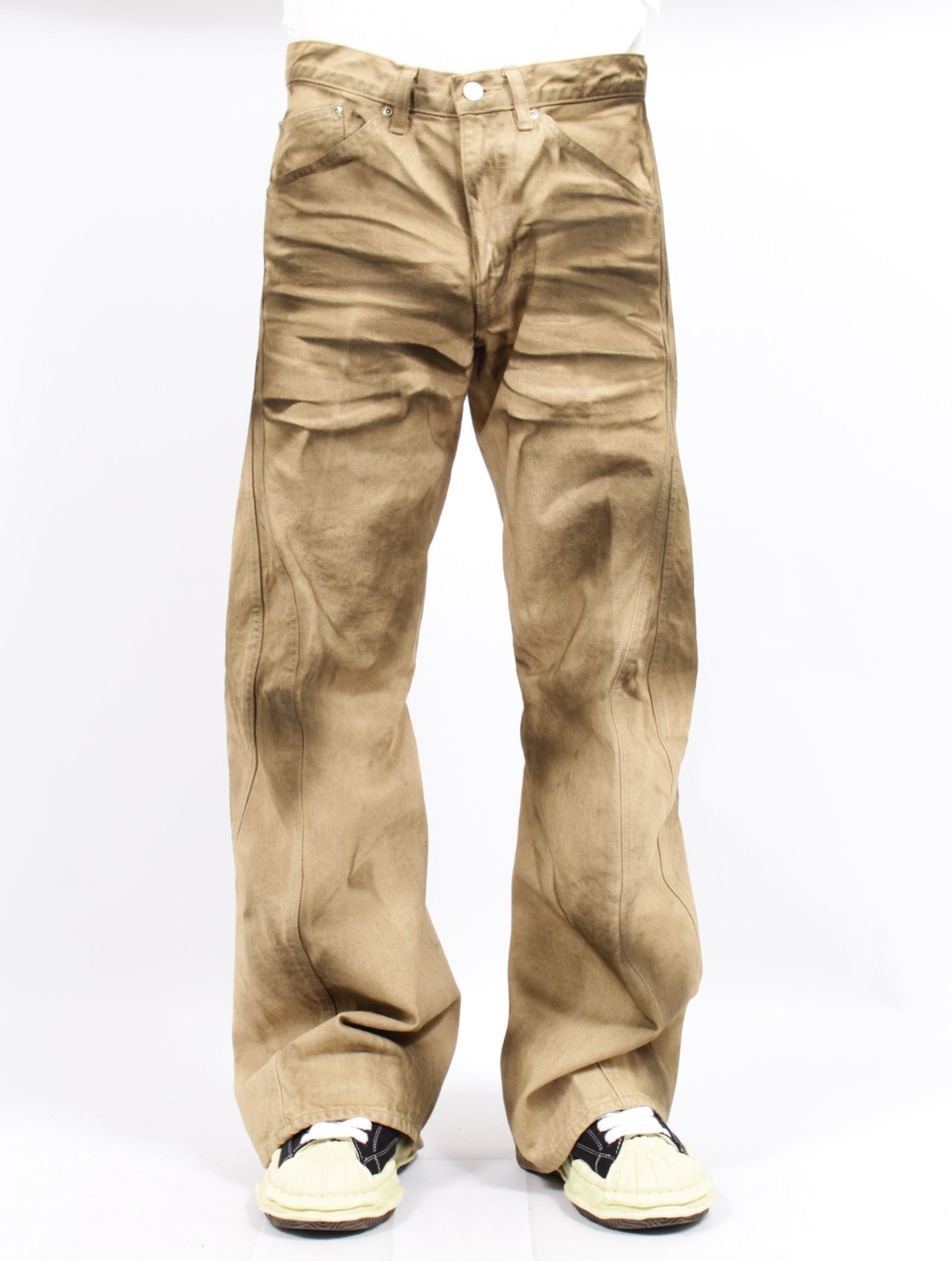 【25SS】3D ツイステッド ジーンズ / 3D TWISTED JEANS 2.0 / CRAZY DIRTY WASHED TAN(ブラウン)