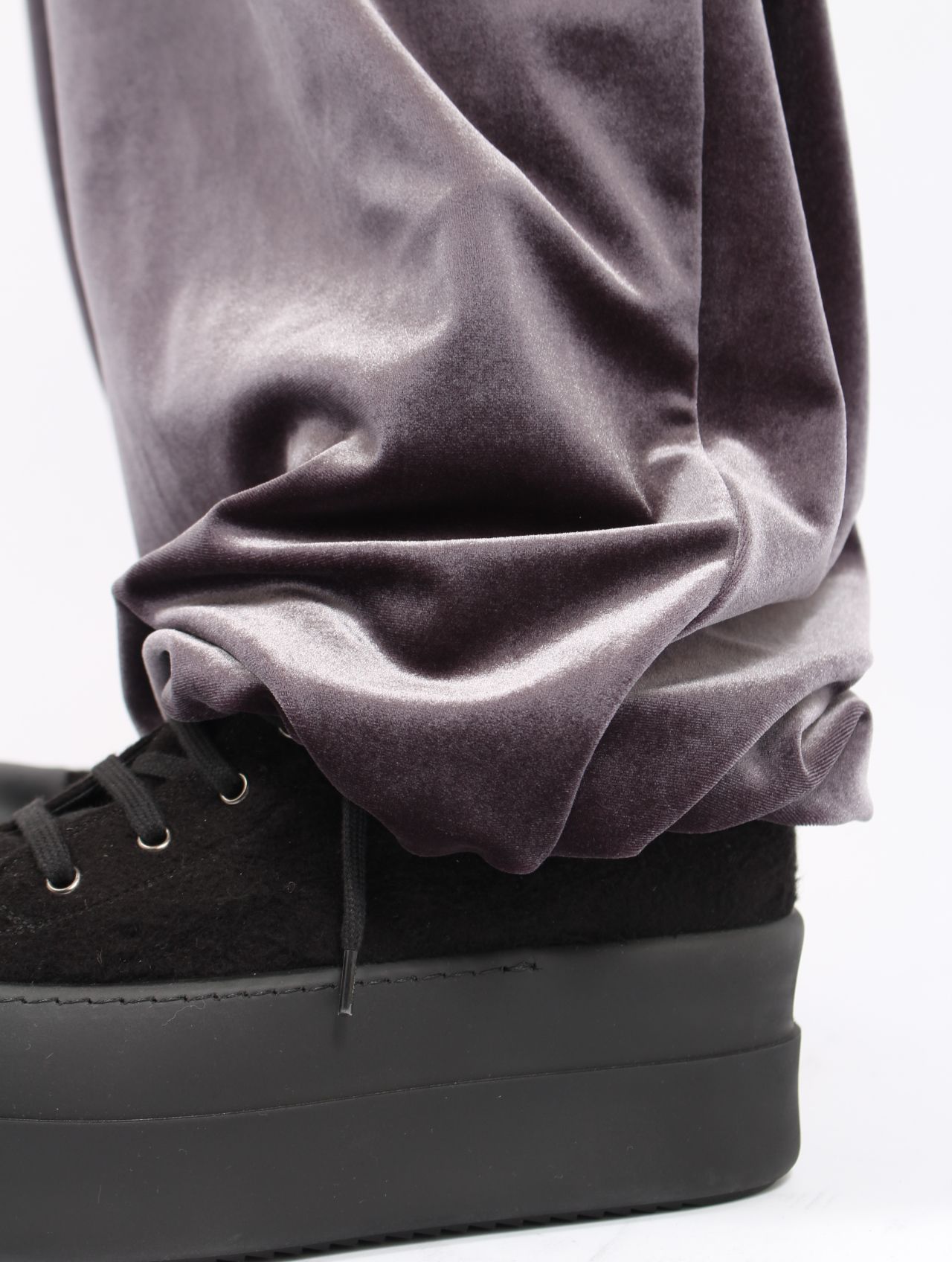 【25AW】レイヤード ベルベット トラウザーズ / LAYERED VELVET TROUSER / グレー