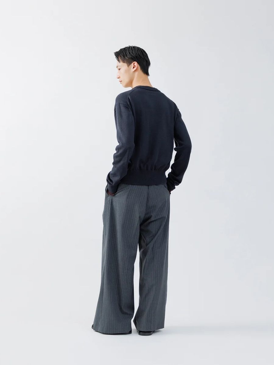 【26AW】 ストライプ ウール スリータック バギー トラウザーズ / STRIPE WOOL 3TUCK BAGGY TROUSERS .16 / グレー