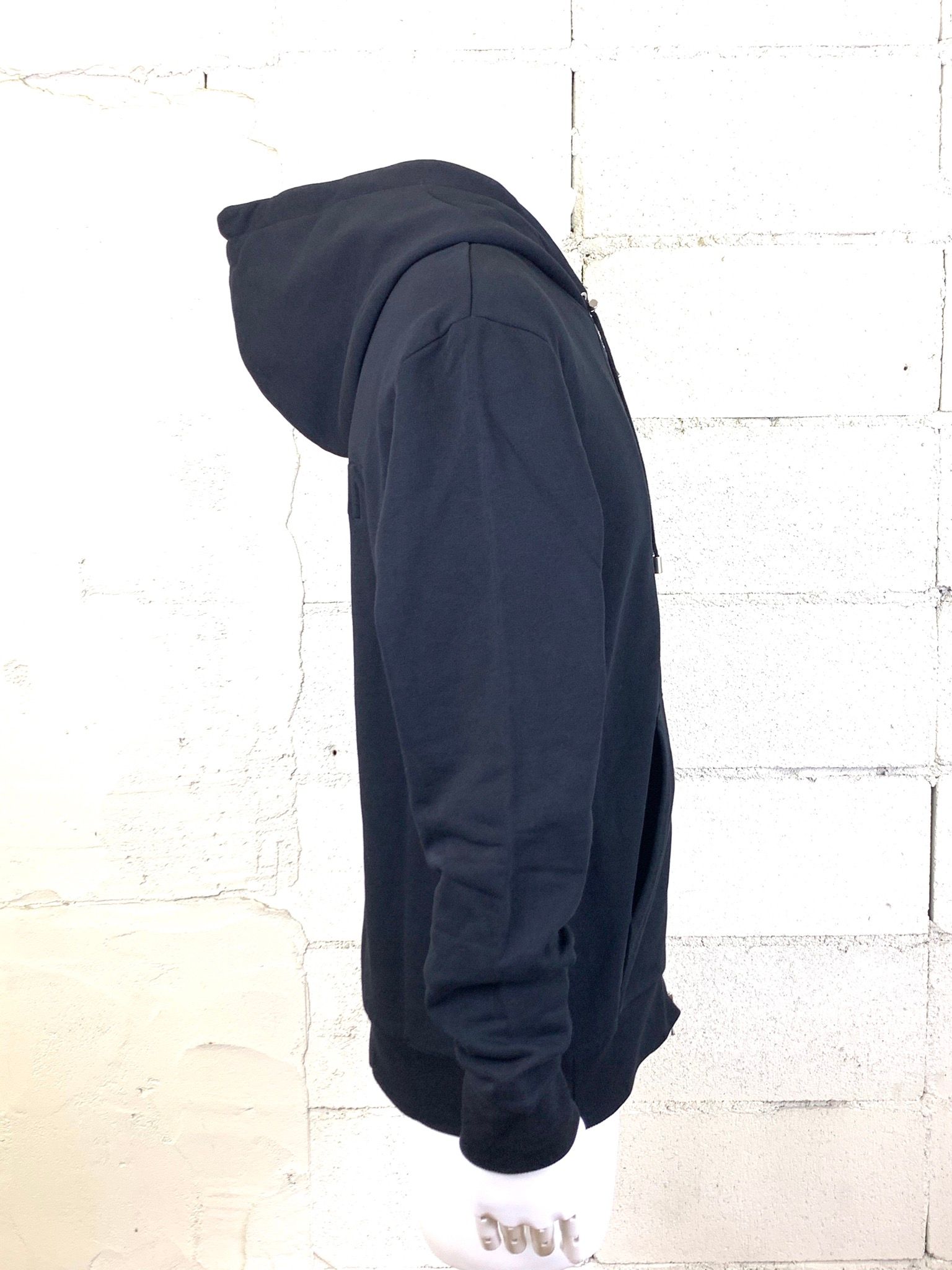 ジップアップ パーカー / BH2 C&S ZIPPED / ブラック × シルバー