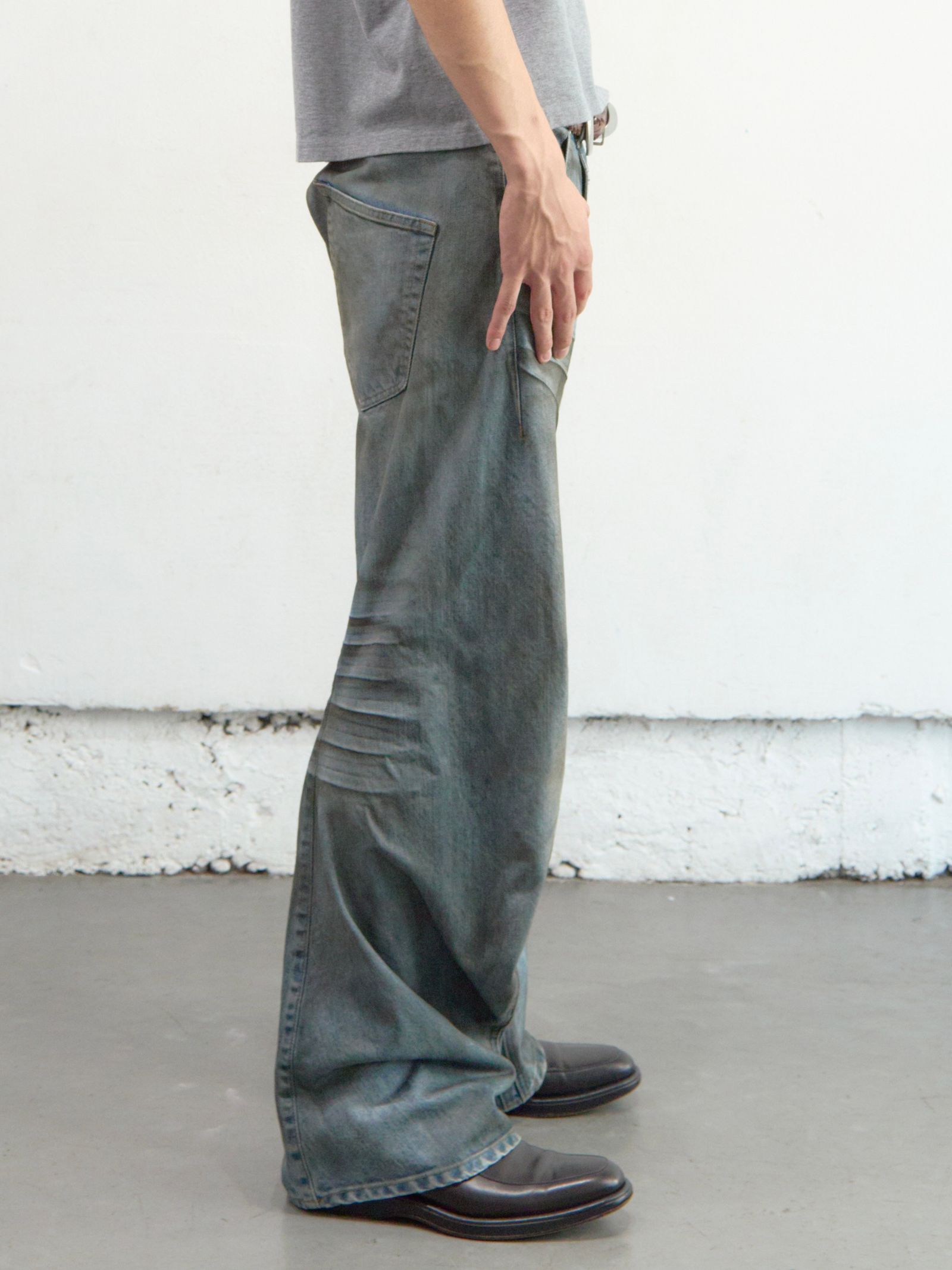 【26SS】新モデル 3D ツイステッド ジーンズ 3.0 / 3D TWISTED JEANS 3.0 / DIRTY FADED INDIGO (インディゴ)