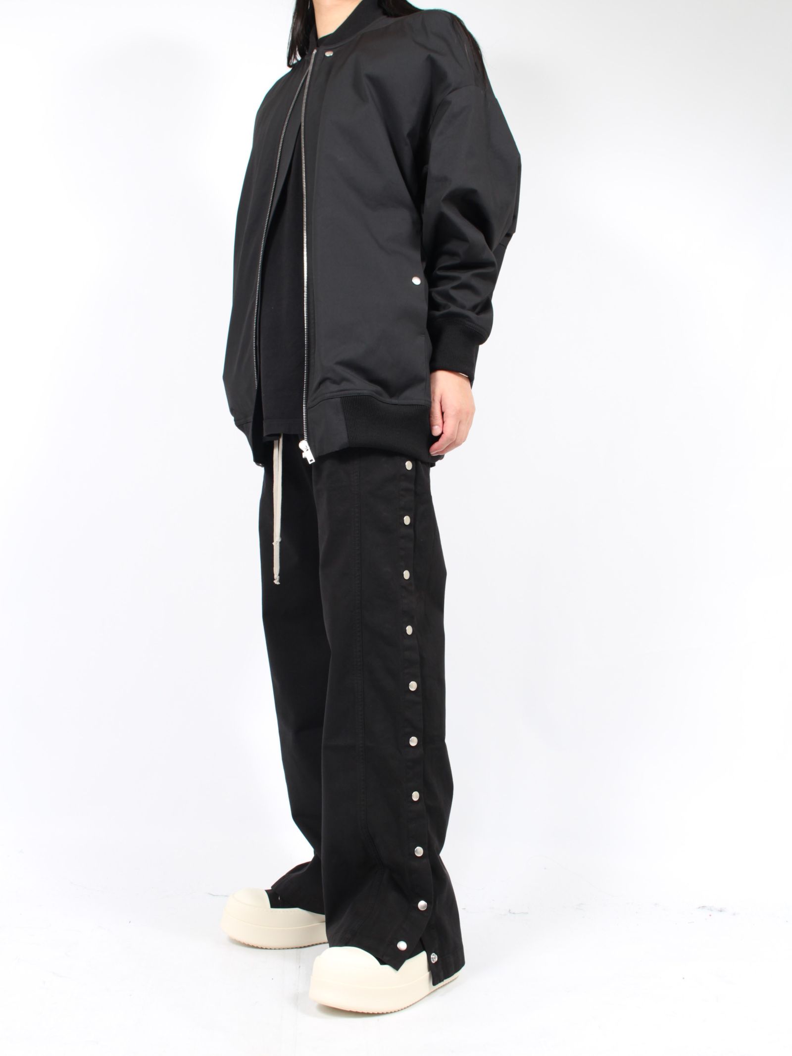 RICK OWENS DRKSHDW - 【24AW】サイドスナップボタン プッシャーパンツ / PUSHER PANTS / ブラック | STORY