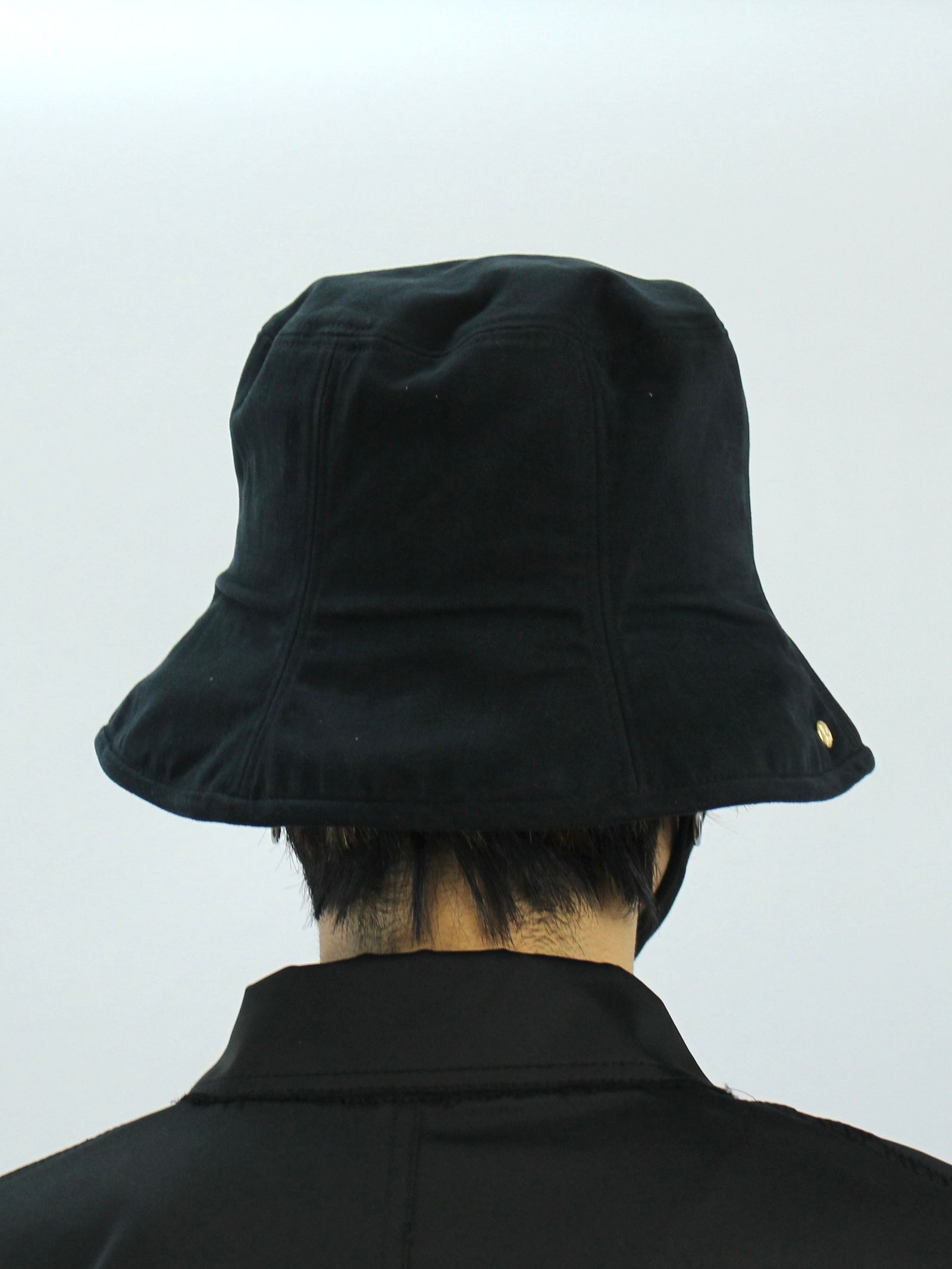 バケットハット / BLACK SEVEN PANEL BUCKET HAT / ブラック