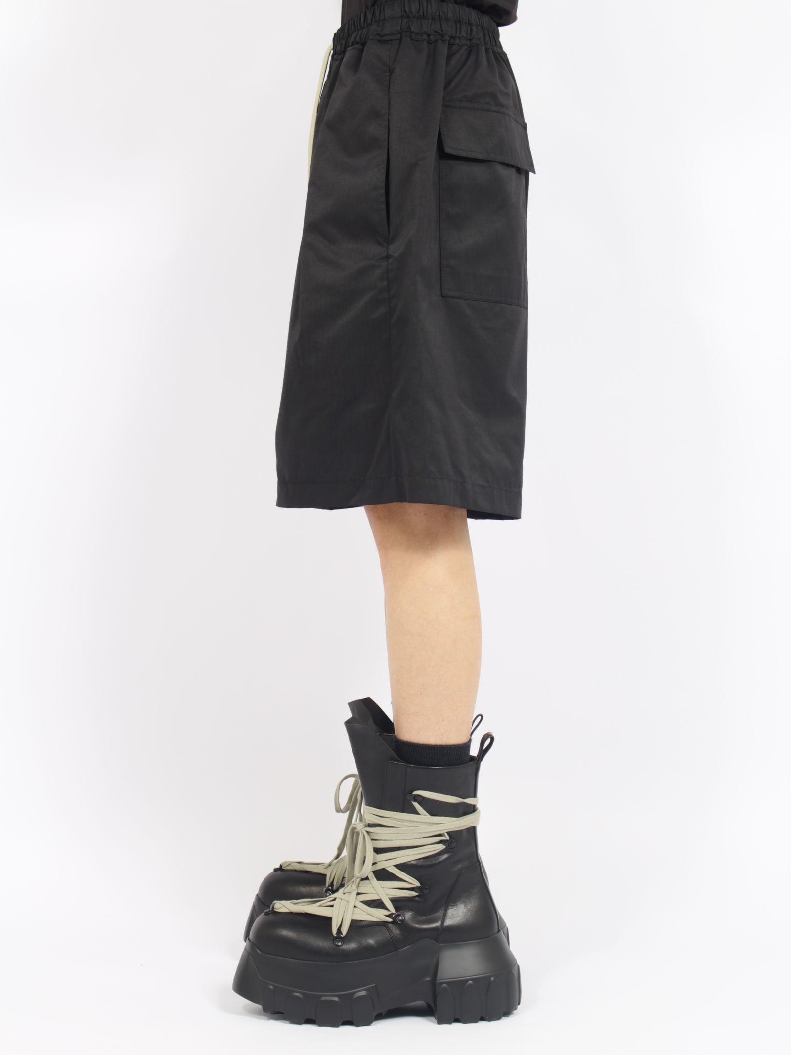 【26AW】フォーン ショーツ / FAUN SHORTS / ブラック