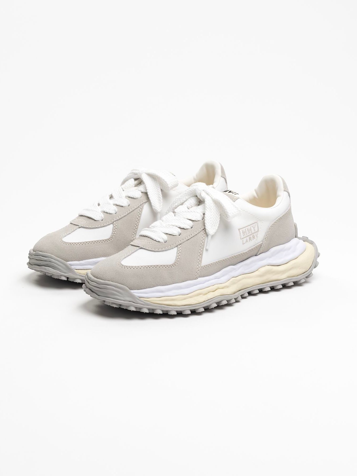 【26AW】 ラリー オリジナルソール ミックスマテリアル ローカットスニーカー / "LARRY" OG Sole Mix Material Low-top Sneakers / ホワイト