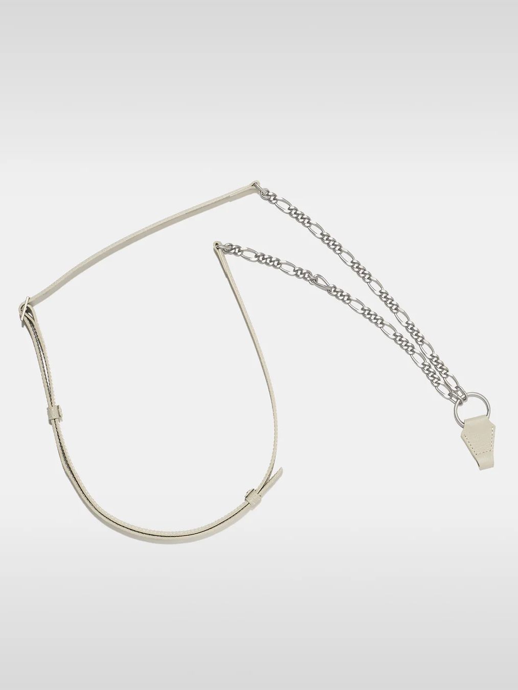 チェーンストラップ付 iPhone アクセサリー / CHAIN STRAPPED iPhone ACCESORY / ホワイトベージュ