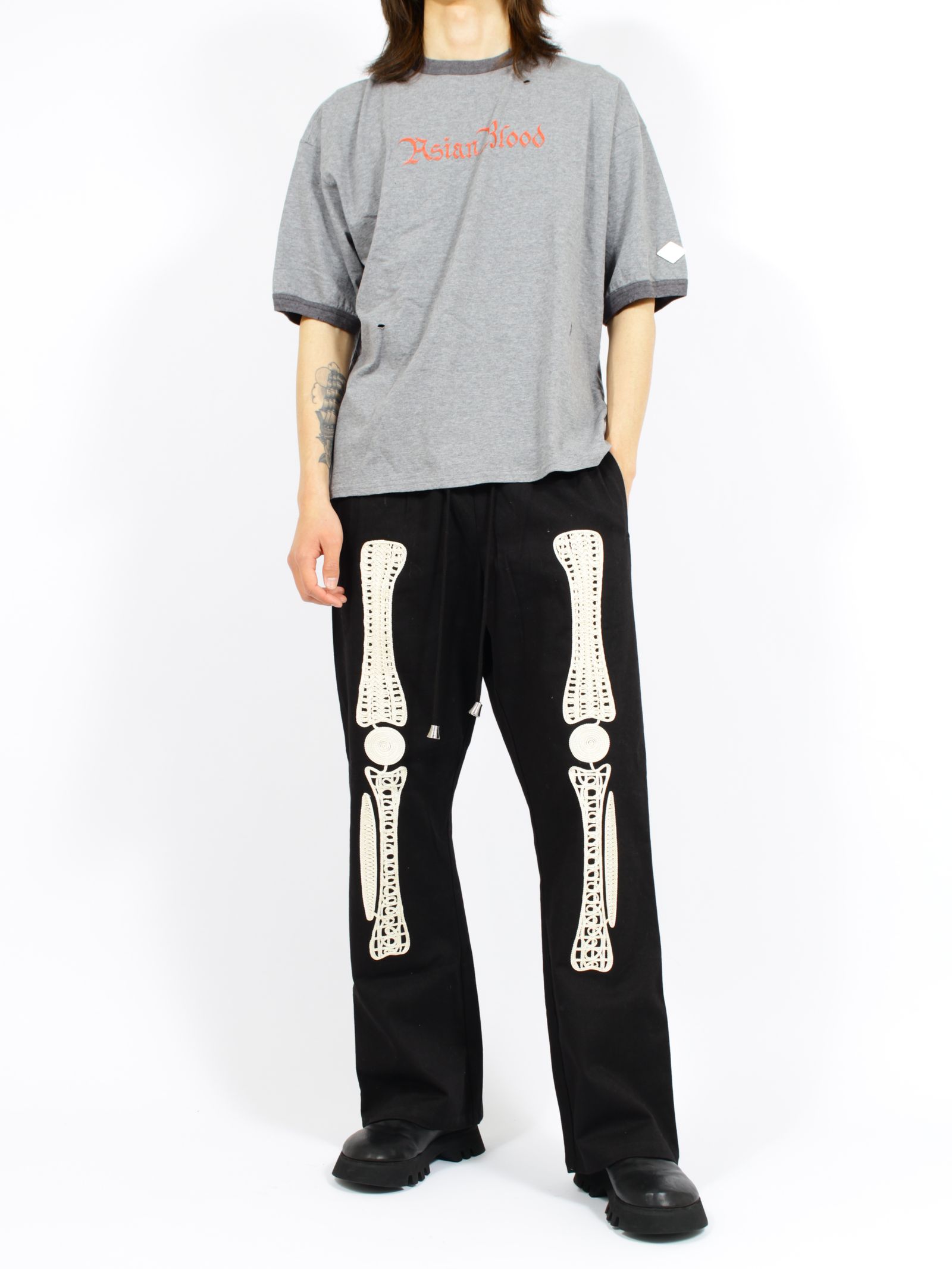 【26SS】ディストレスド トリム Tシャツ 'ASIANBLOOD / DISTRESSED TRIM T SHIRT 'ASIANBLOOD / ブラック