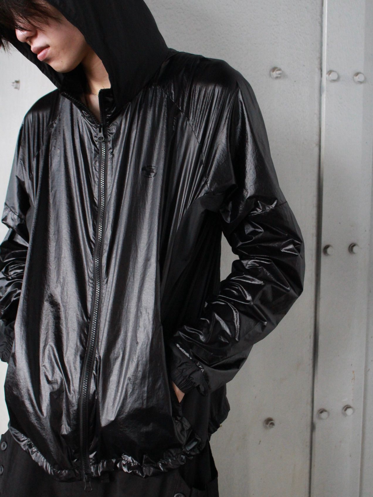 【25AW】シャイニーナイロン ラスター ジャケット / LUSTER JACKET / ブラック