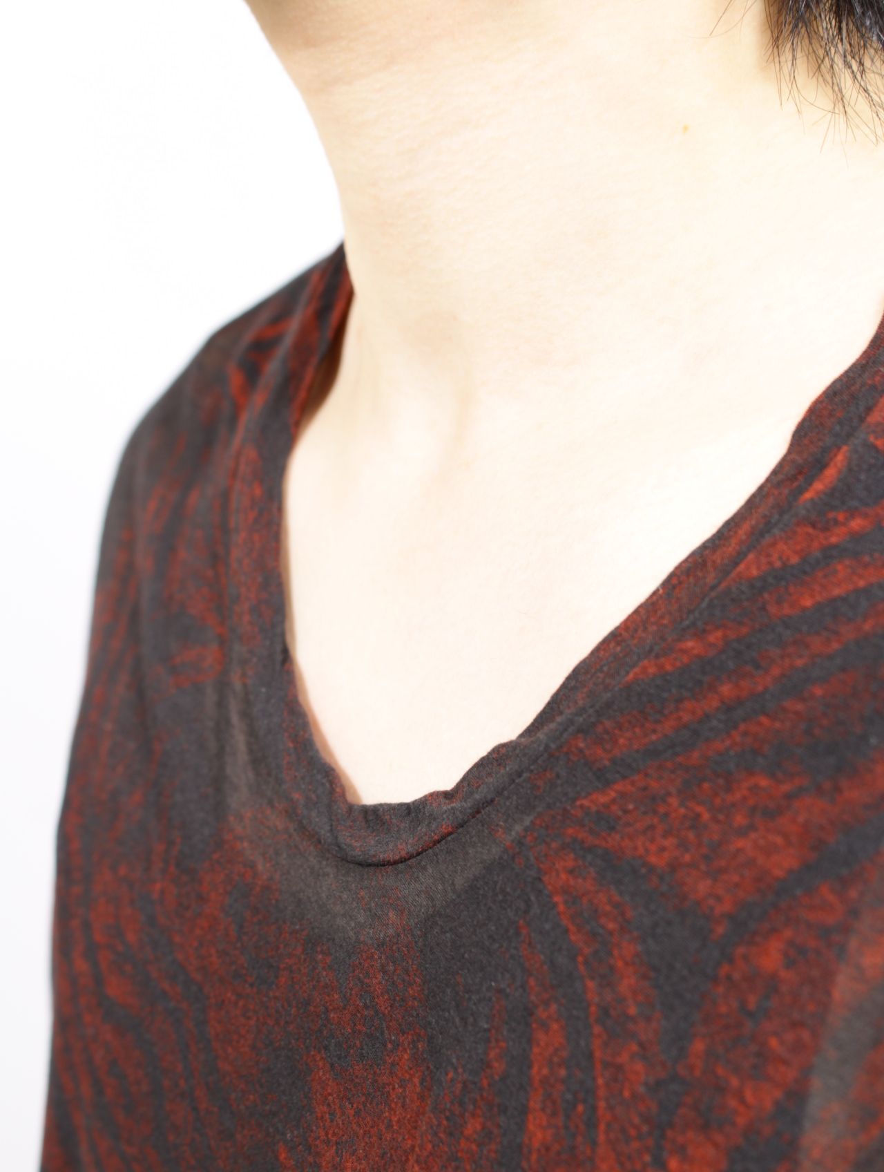 【25SS】プリンテッド コットン トップス / PRINTED COTTON JERSEY / ブラック×ボルドー