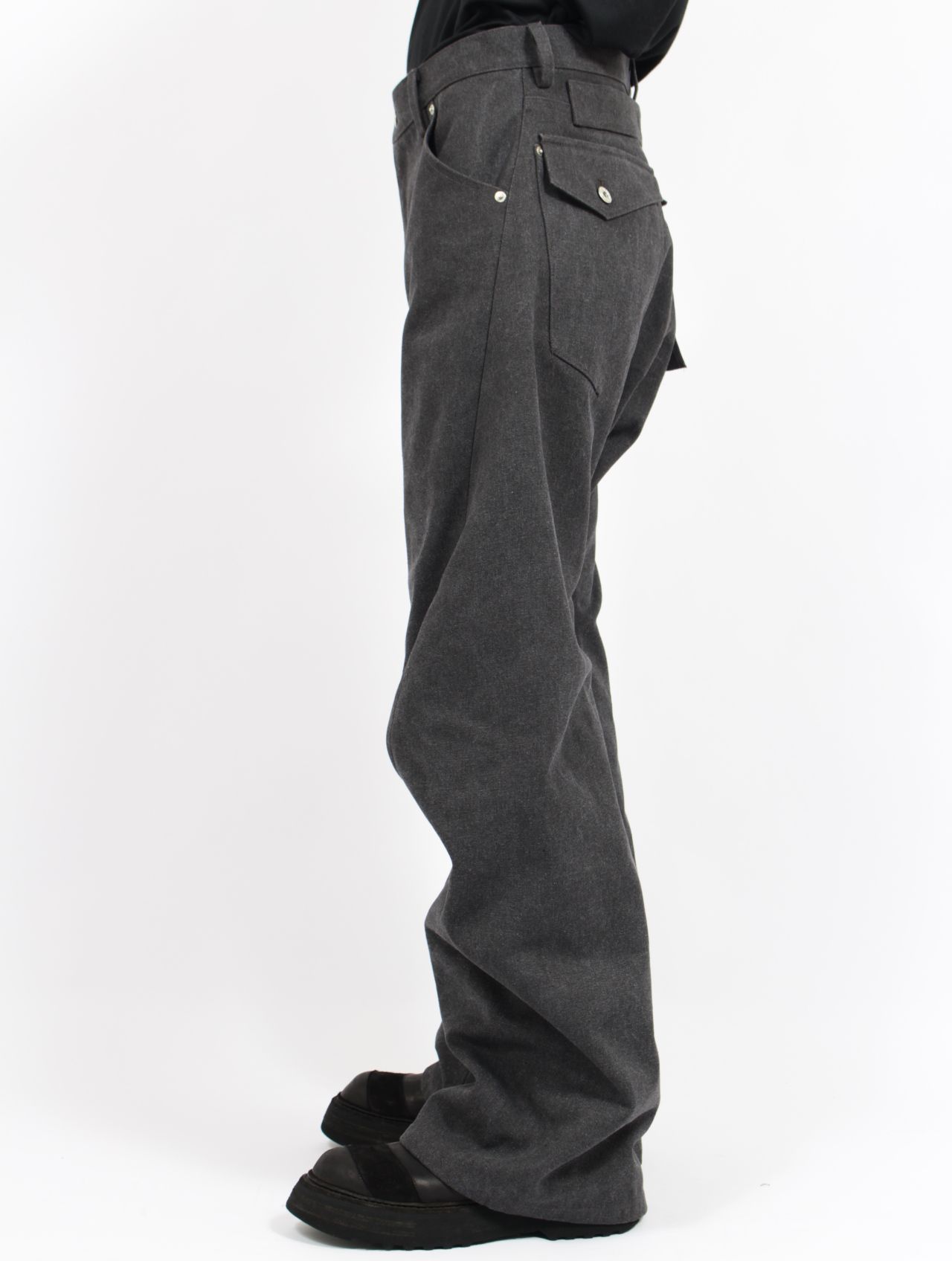 【26SS】 3D バック アジャスト デニム パンツ / 3D BACK ADJUST DENIM PANTS / ダークグレー