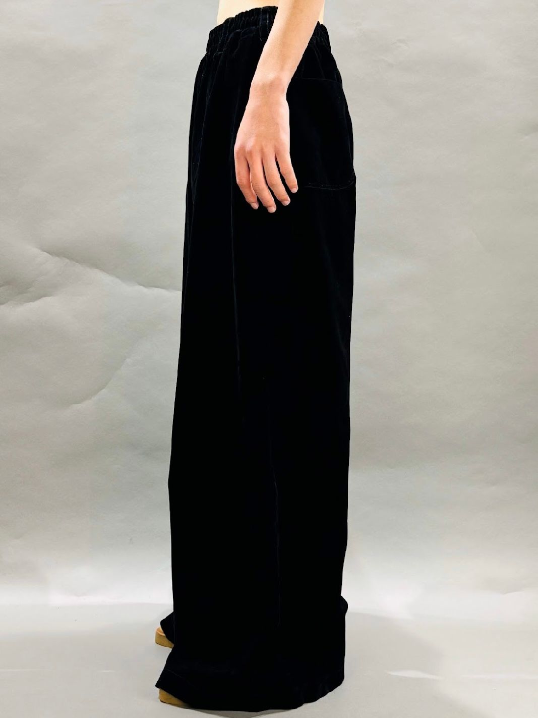 【25AW】フロッキー加工 カバード デニム 2サイド トラウザー パンツ / COVERED DENIM 2 SIDES TROUSERS / ブラック
