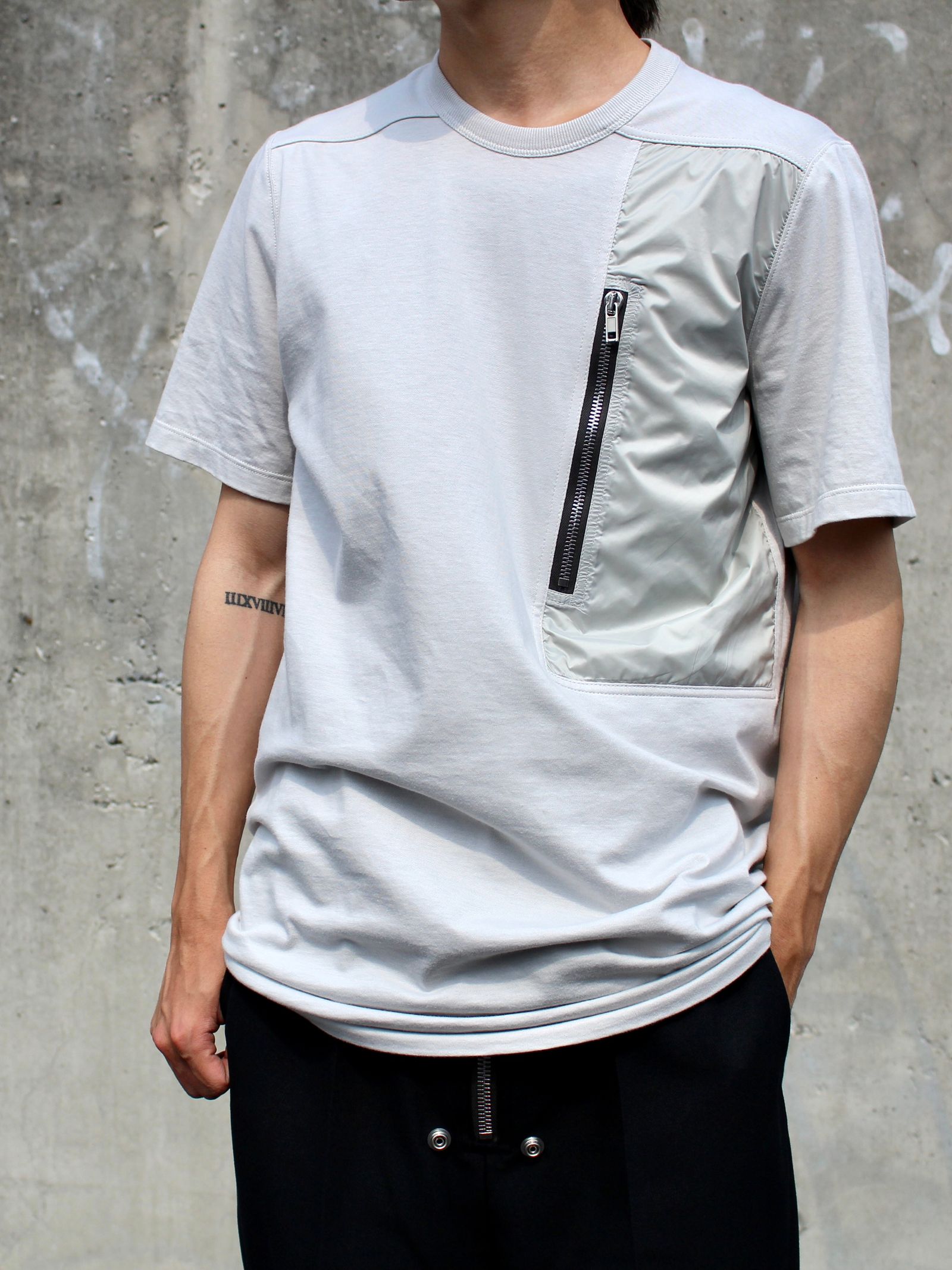 上質なアイテムはシンプルに着る!【Rick Owens コーディネート】