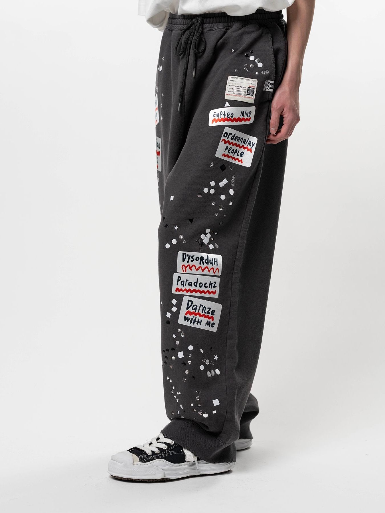 【26SS】エンブリッシュド ステッカー パンツ スウェット / EMBELLISHED STECKER PANTS / ブラック