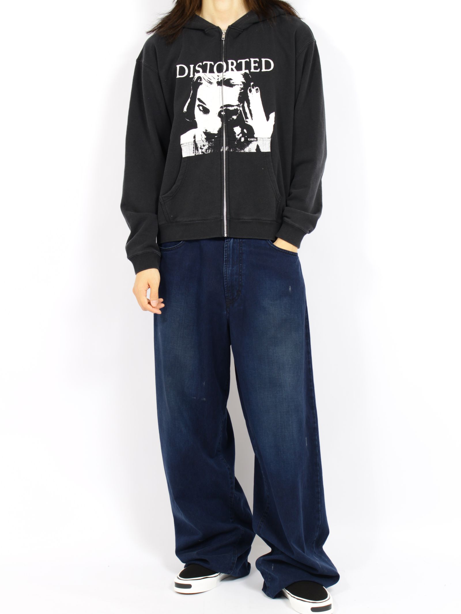 【26AW】ディストーテッド・ガール・ジップアップ・フーディ /"DISTORTED Girl" Zip-up Hoodie /ブラック