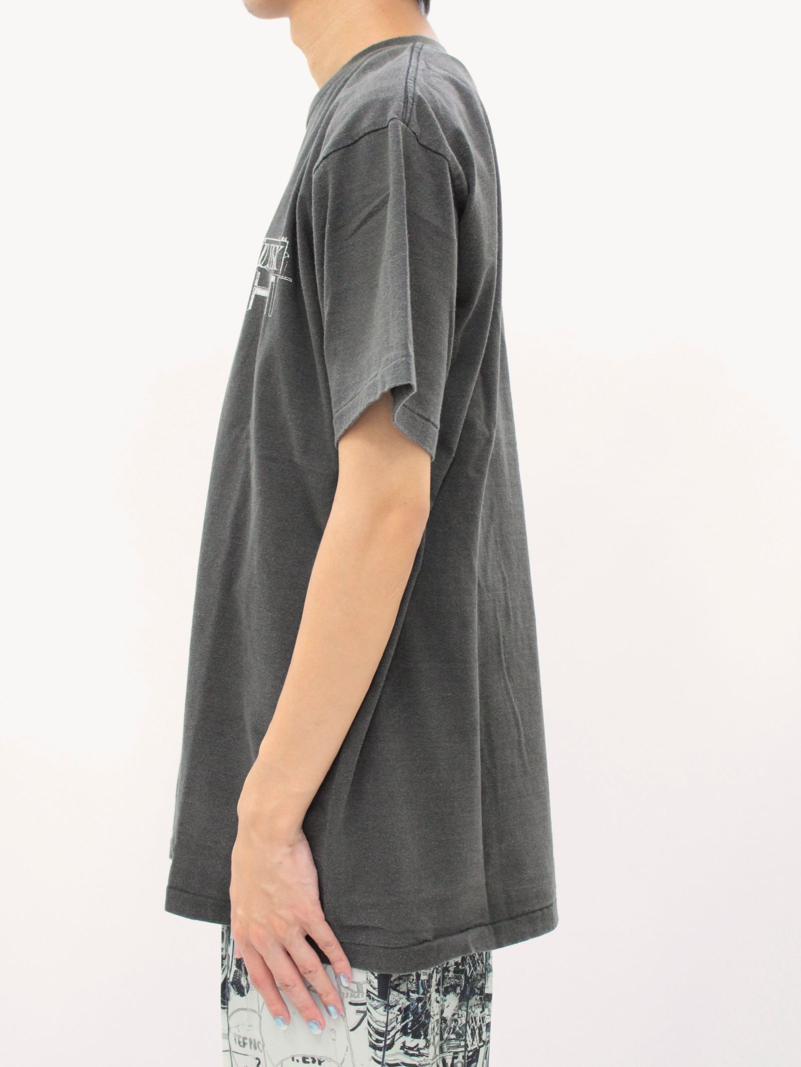 semoh - 【24AW】ウォッシュ加工 グラフィック Tシャツ / WASHED GRAPHIC T-SHIRT / ブラック | STORY